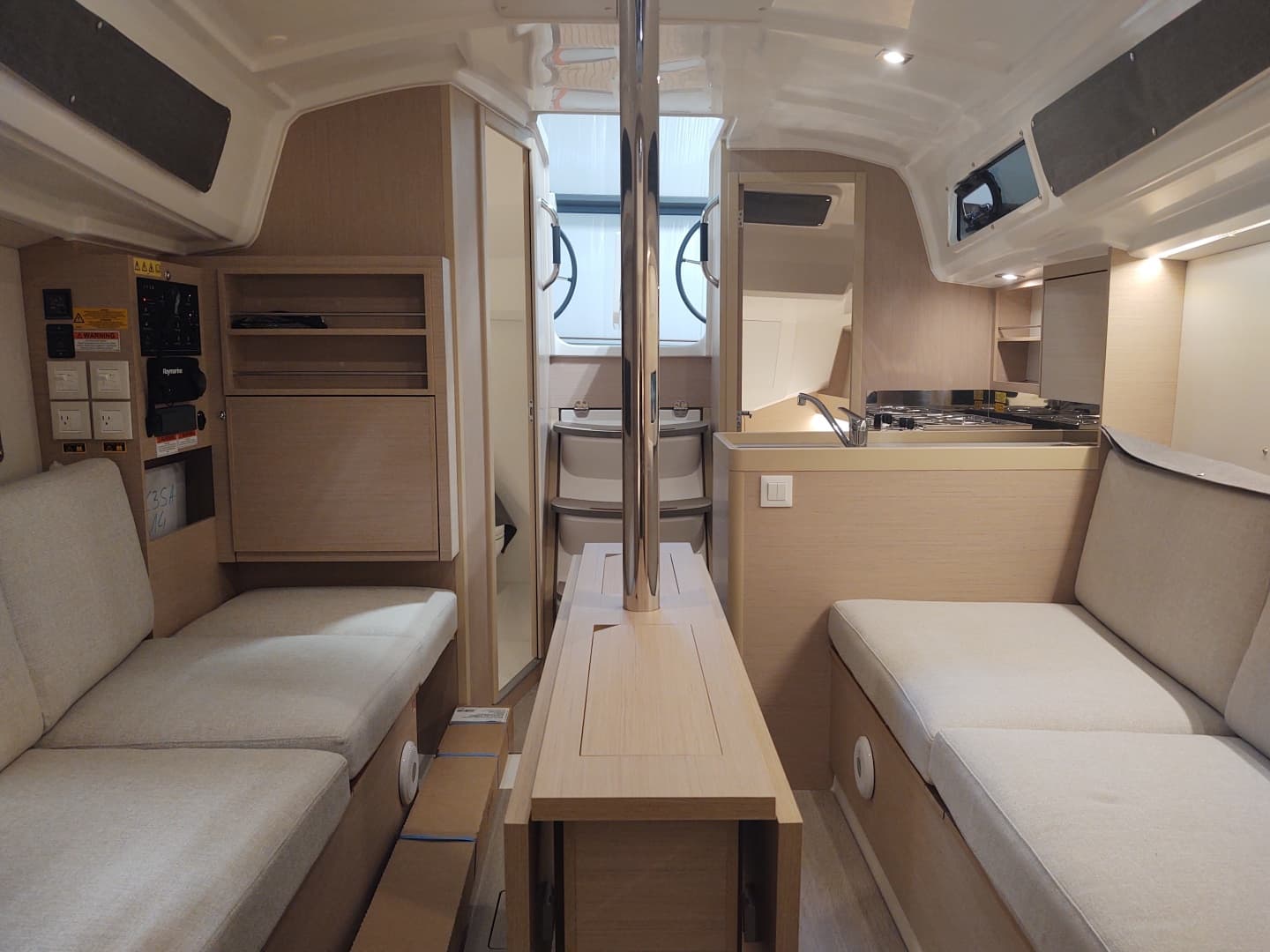 2024 Beneteau Oceanis 30.1
