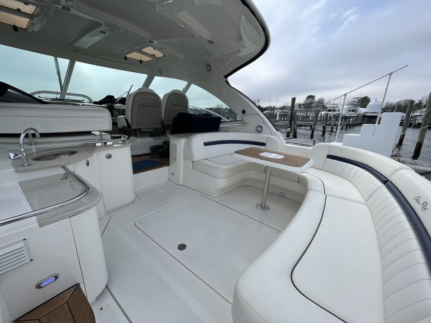 2009 Sea Ray 480 Sundancer