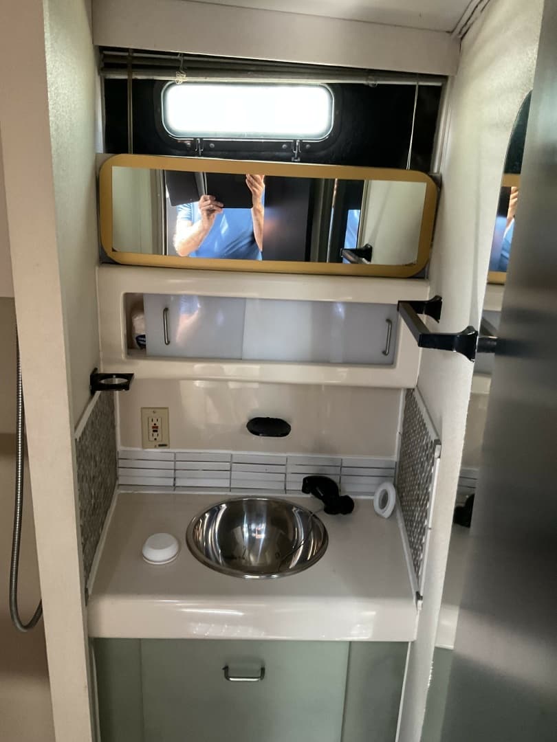 1988 Mainship Mediterranean