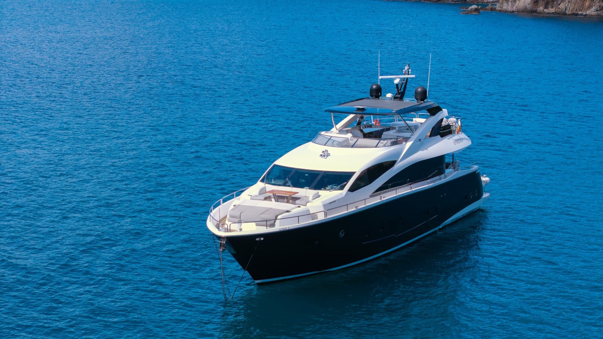 2017 Sunseeker 86 Yacht