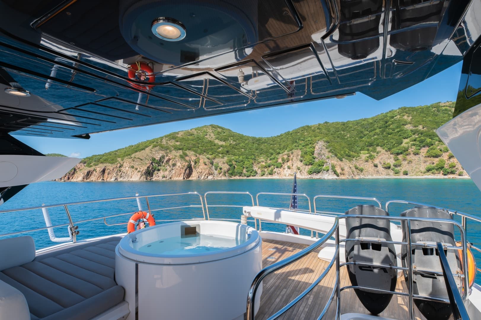 2017 Sunseeker 86 Yacht