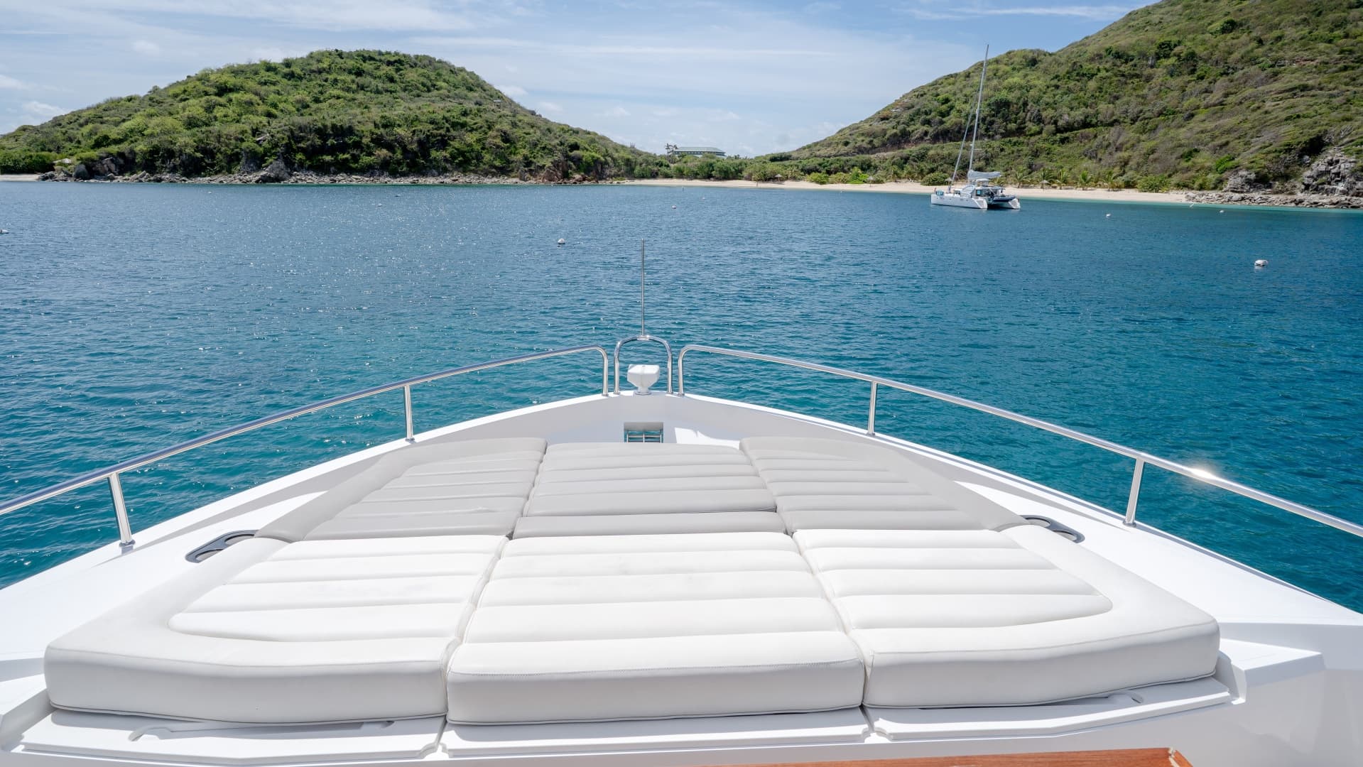 2017 Sunseeker 86 Yacht
