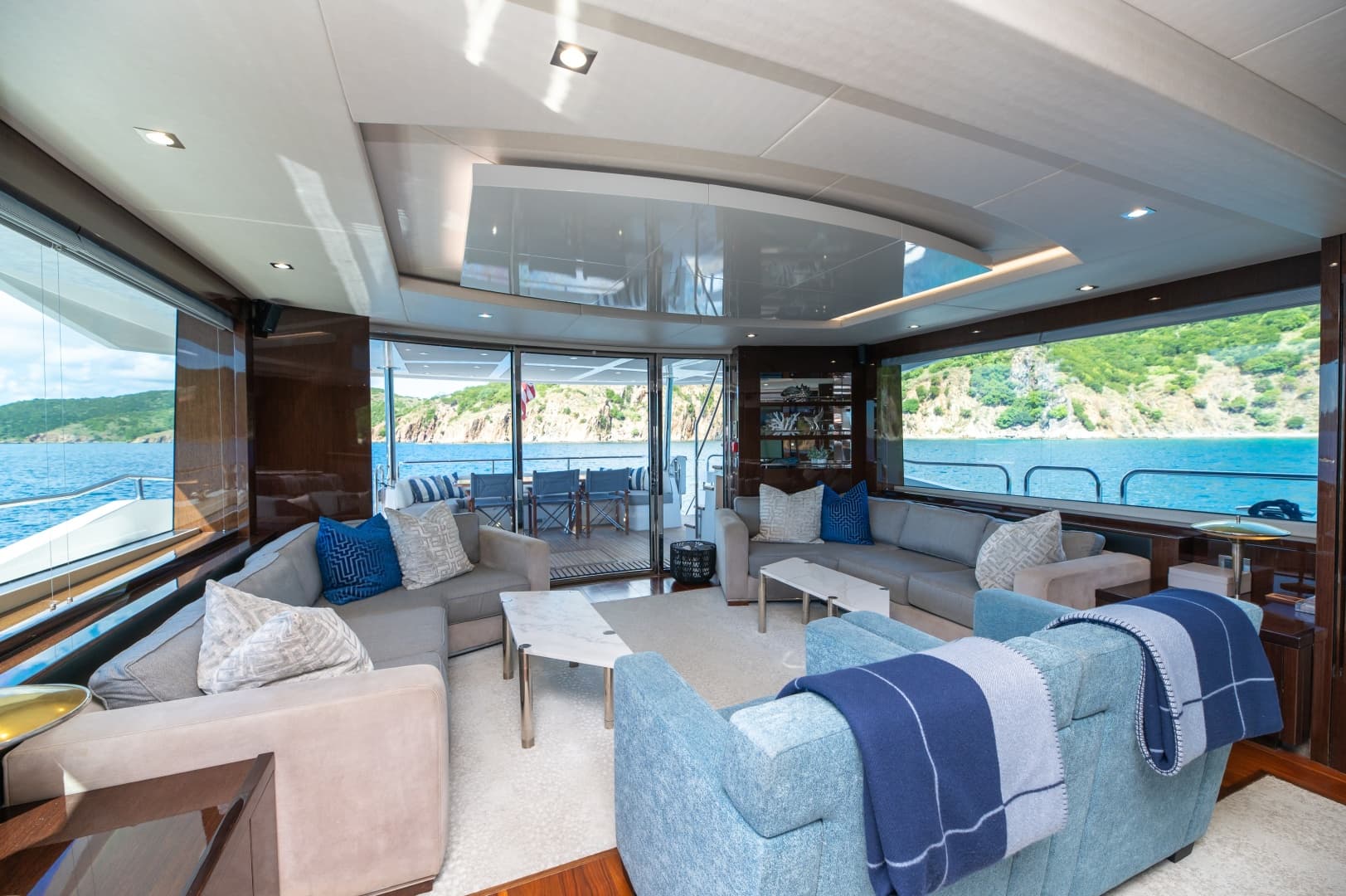 2017 Sunseeker 86 Yacht