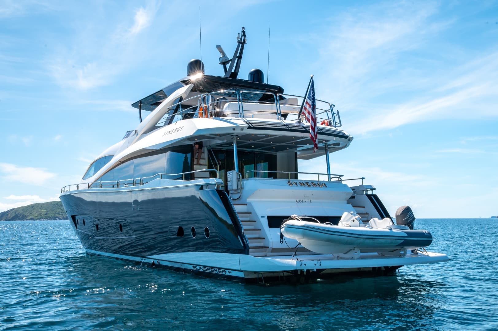 2017 Sunseeker 86 Yacht