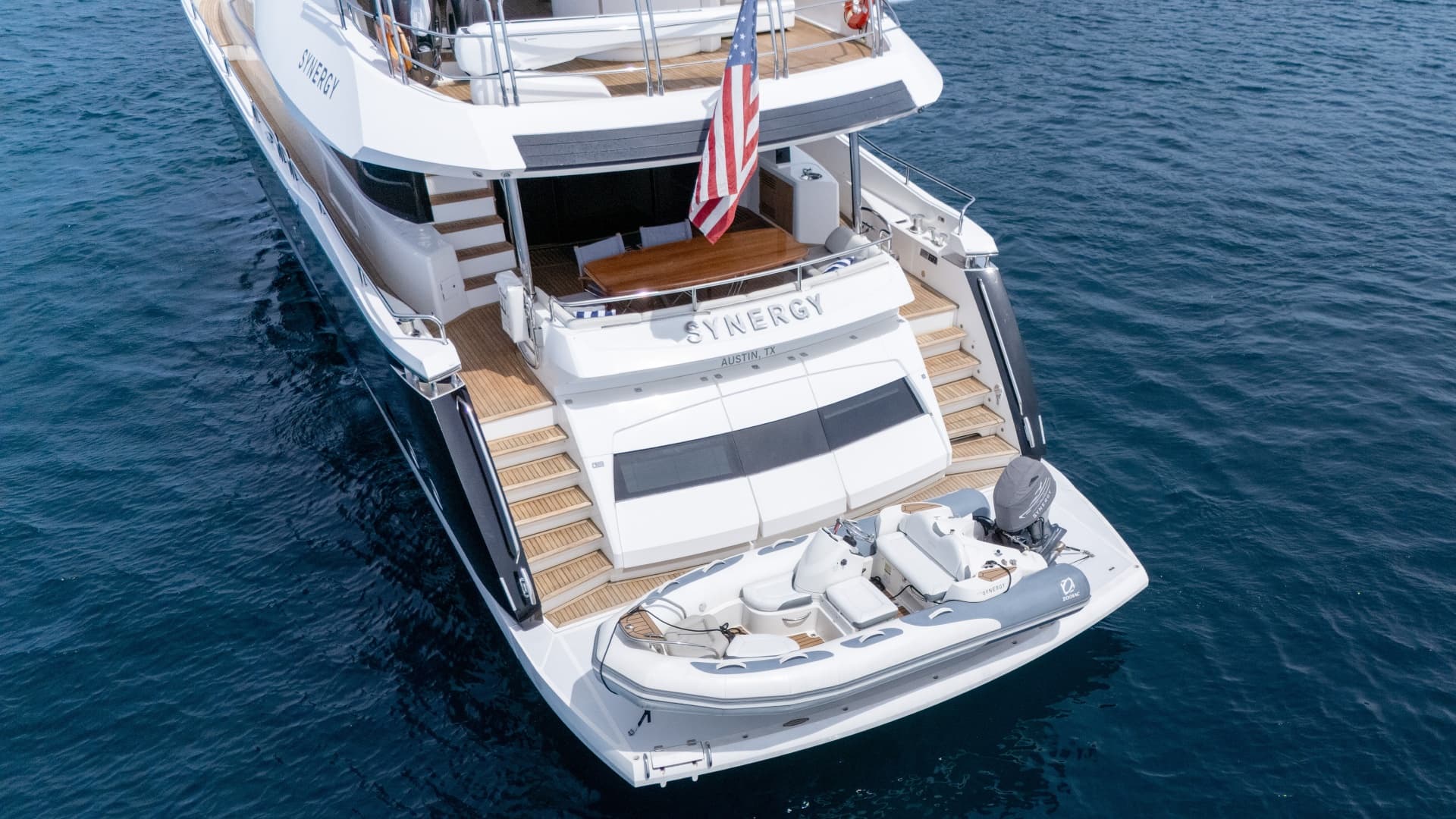 2017 Sunseeker 86 Yacht