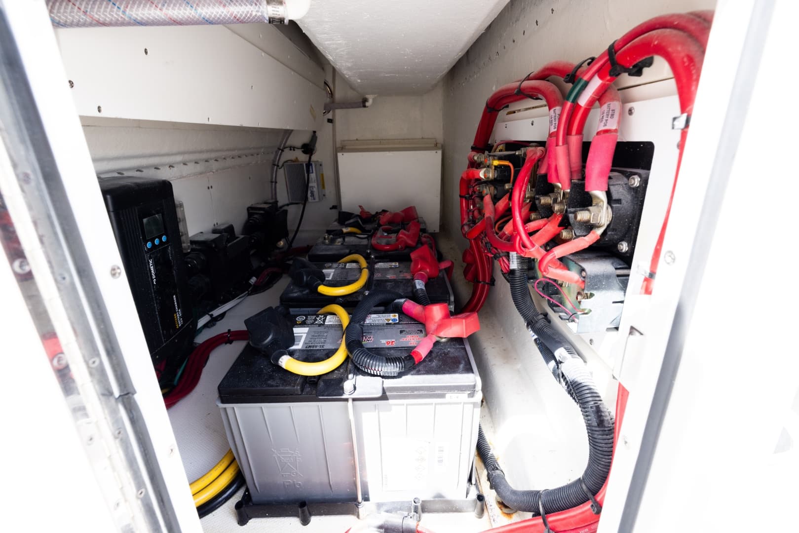 2025 SeaHunter 30 Floridian