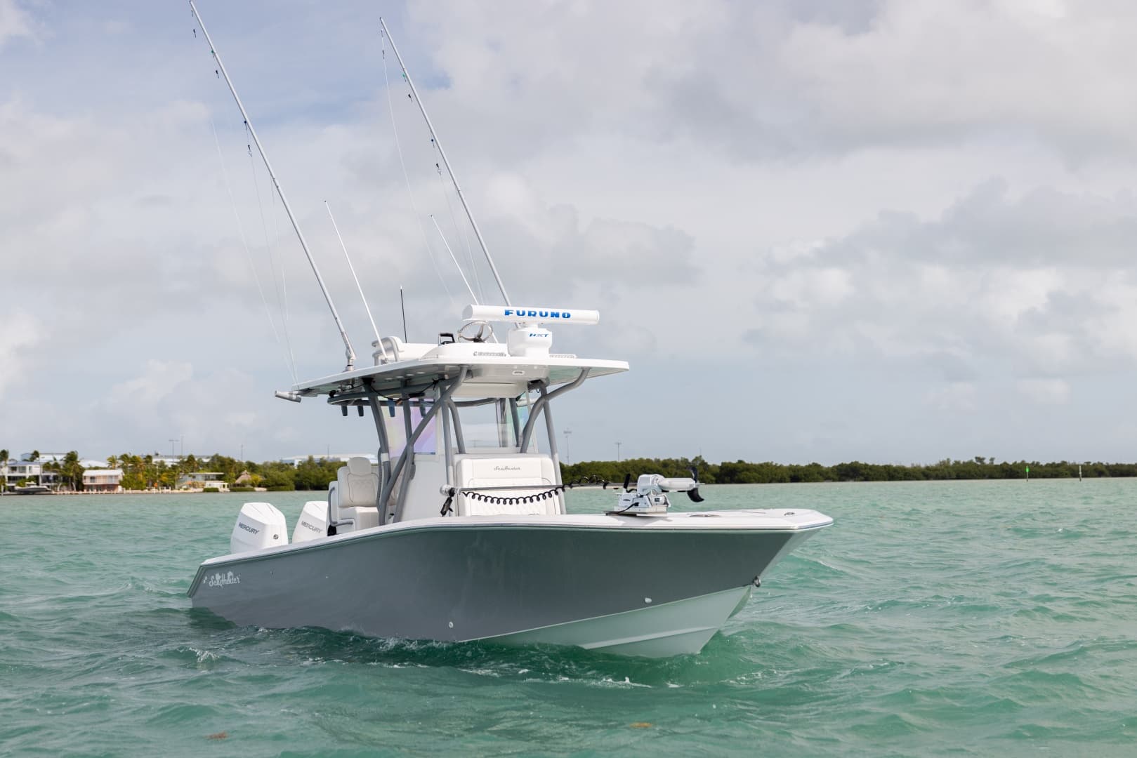 2025 SeaHunter 30 Floridian