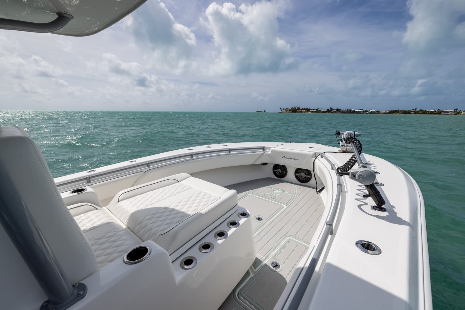 2025 SeaHunter 30 Floridian