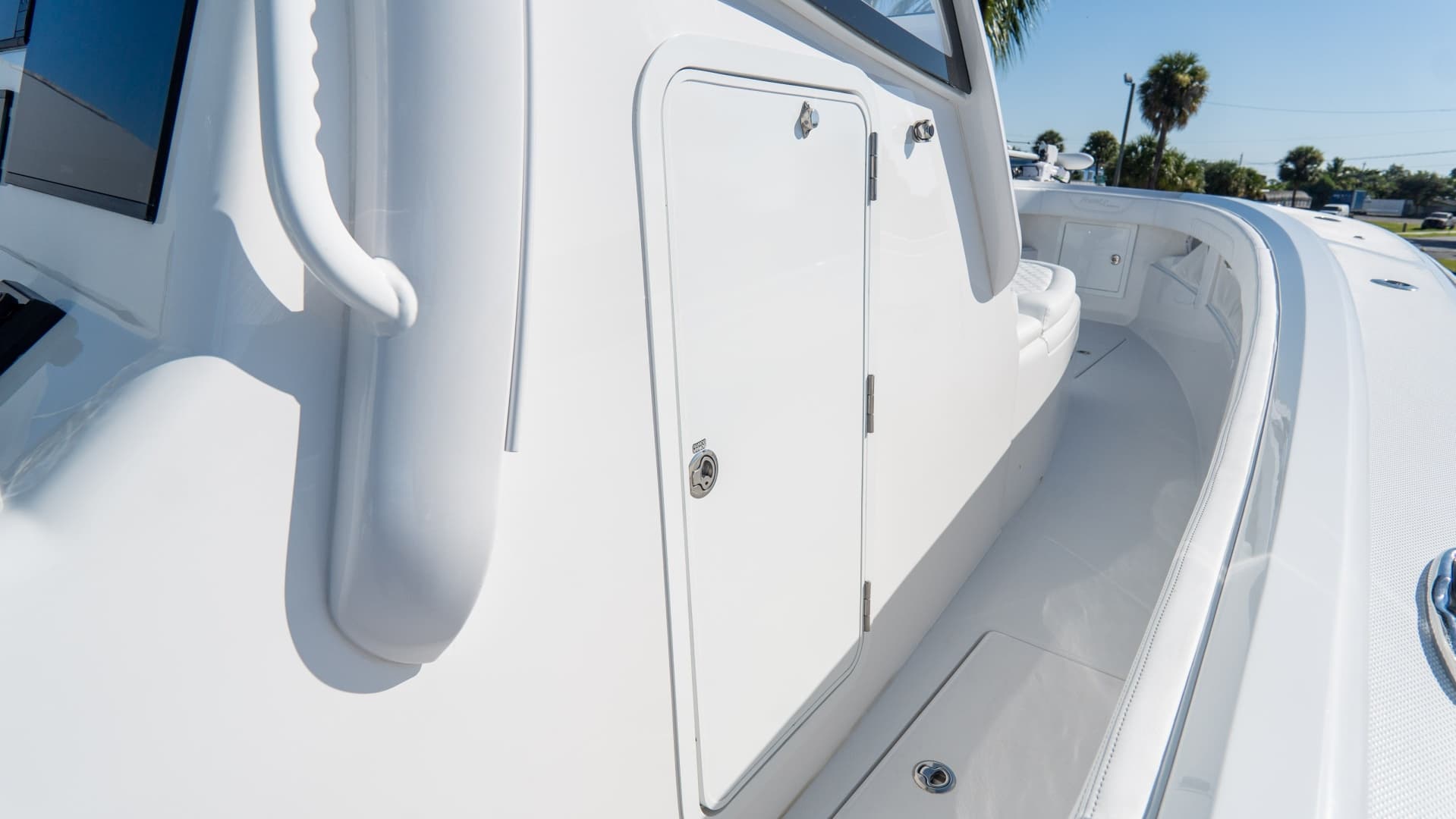 2025 Front Runner 36 CC