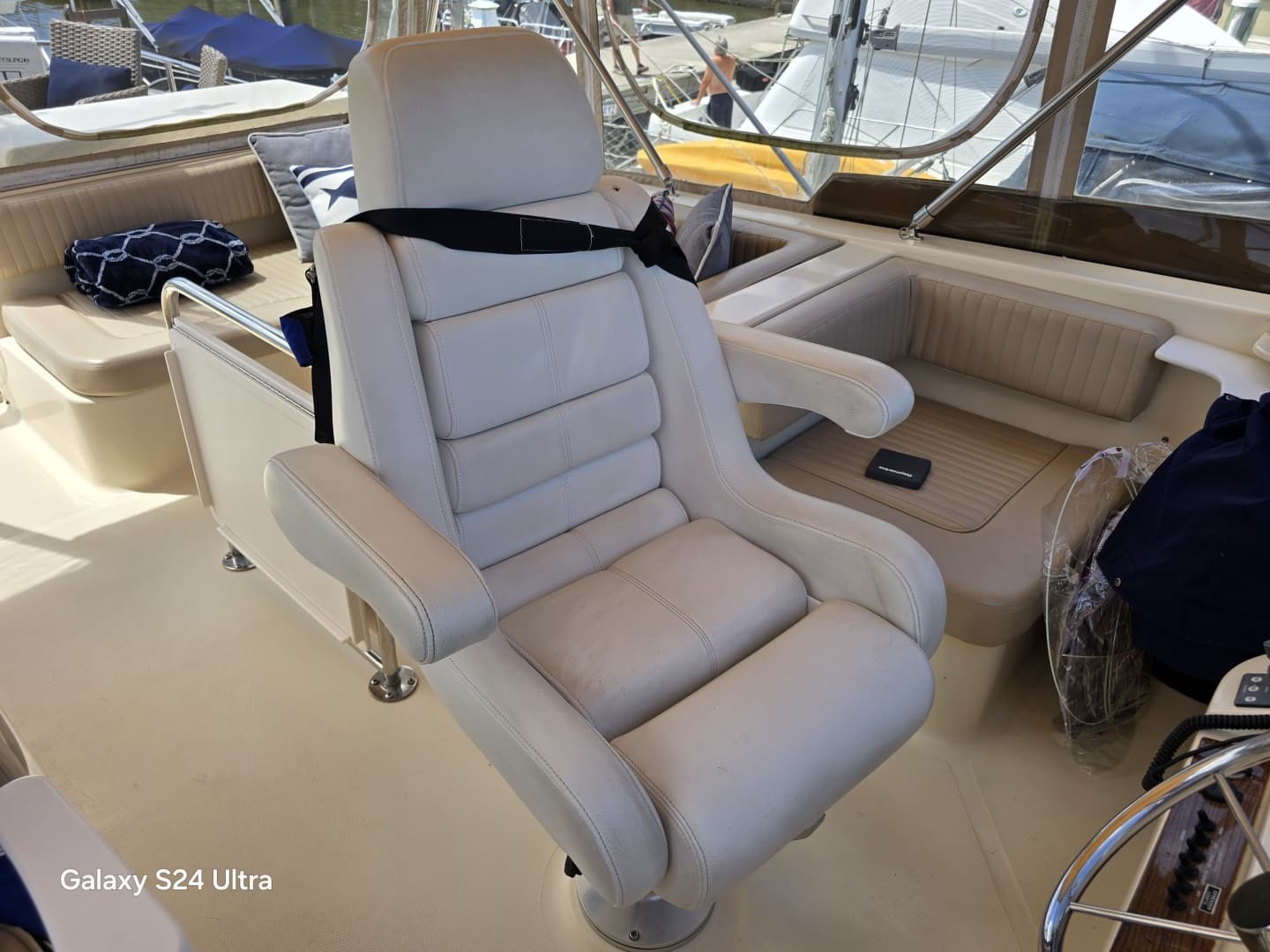 Sol Mate Captains Chair 