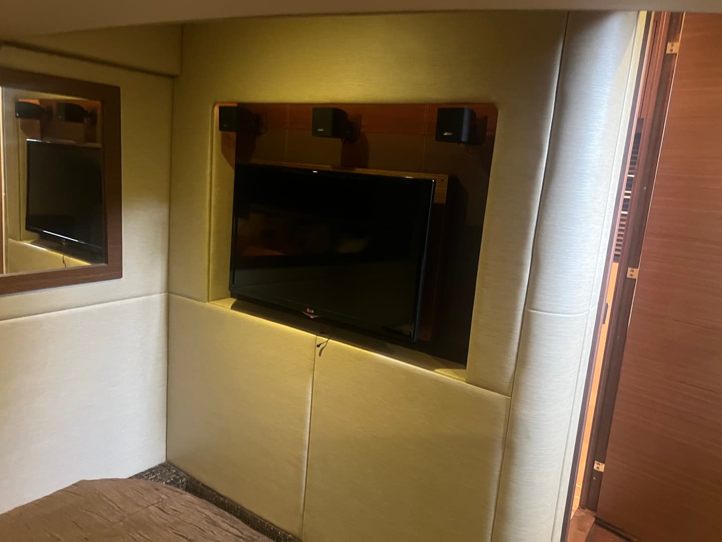 2015 Sea Ray 510 SUNDANCER