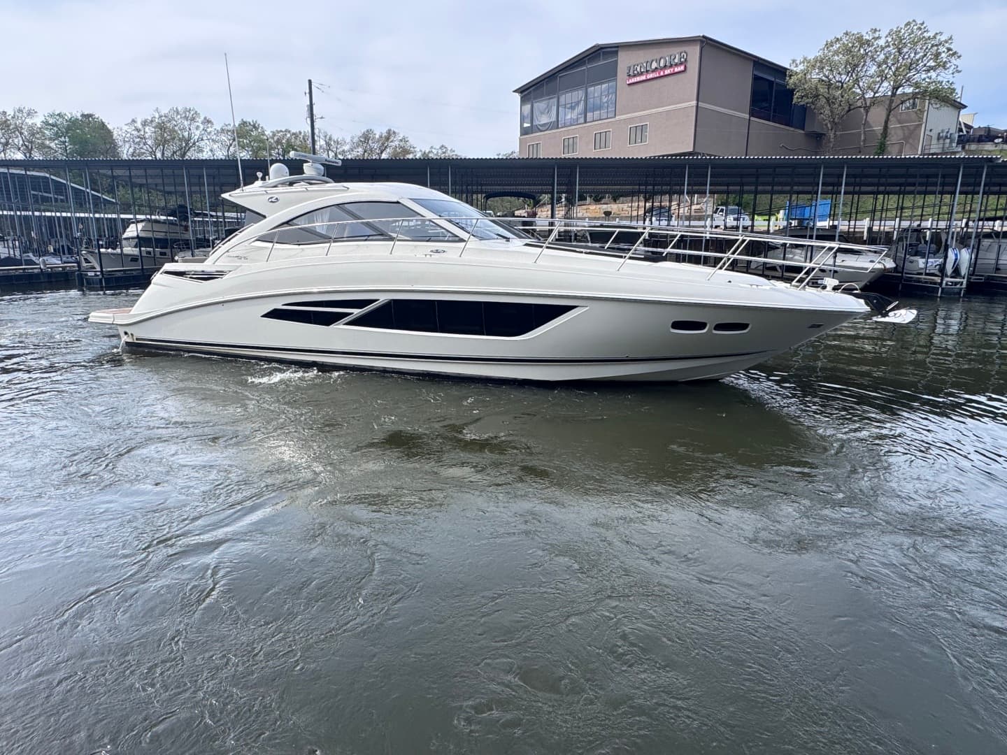 2015 Sea Ray 510 SUNDANCER