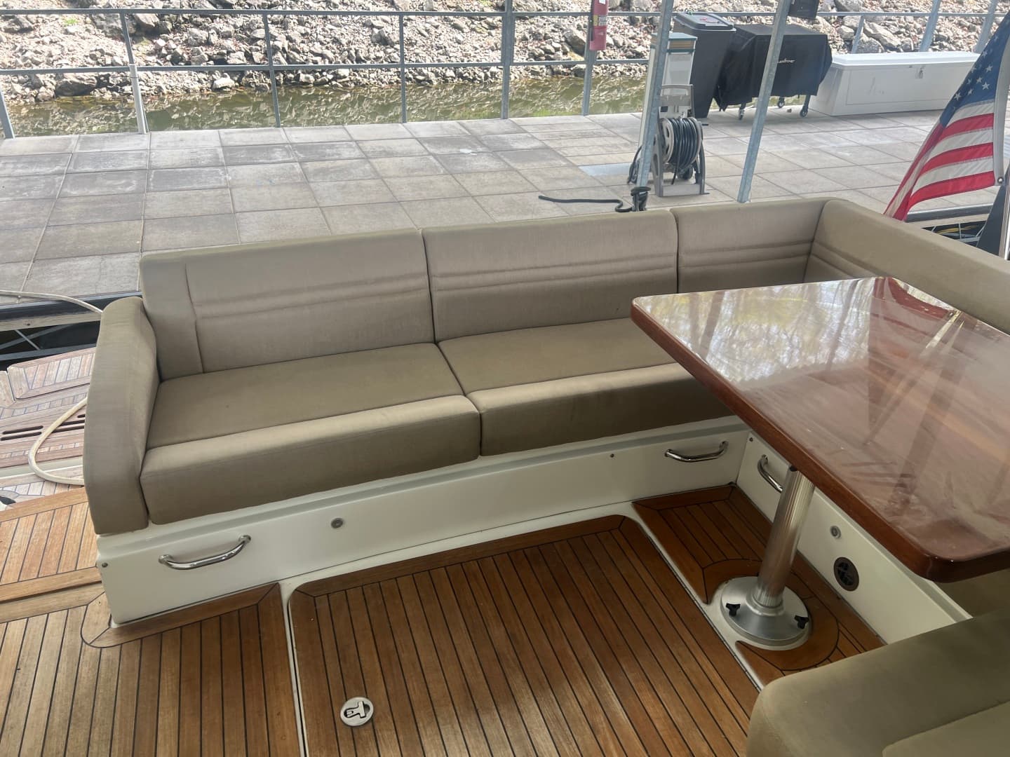 2015 Sea Ray 510 SUNDANCER