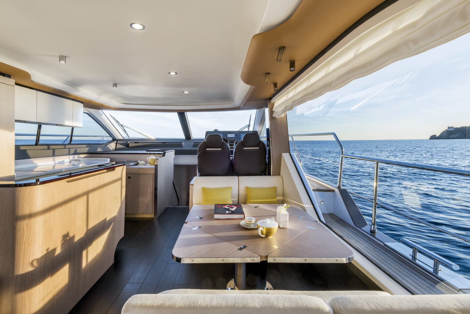 2019 Azimut 60 FLY