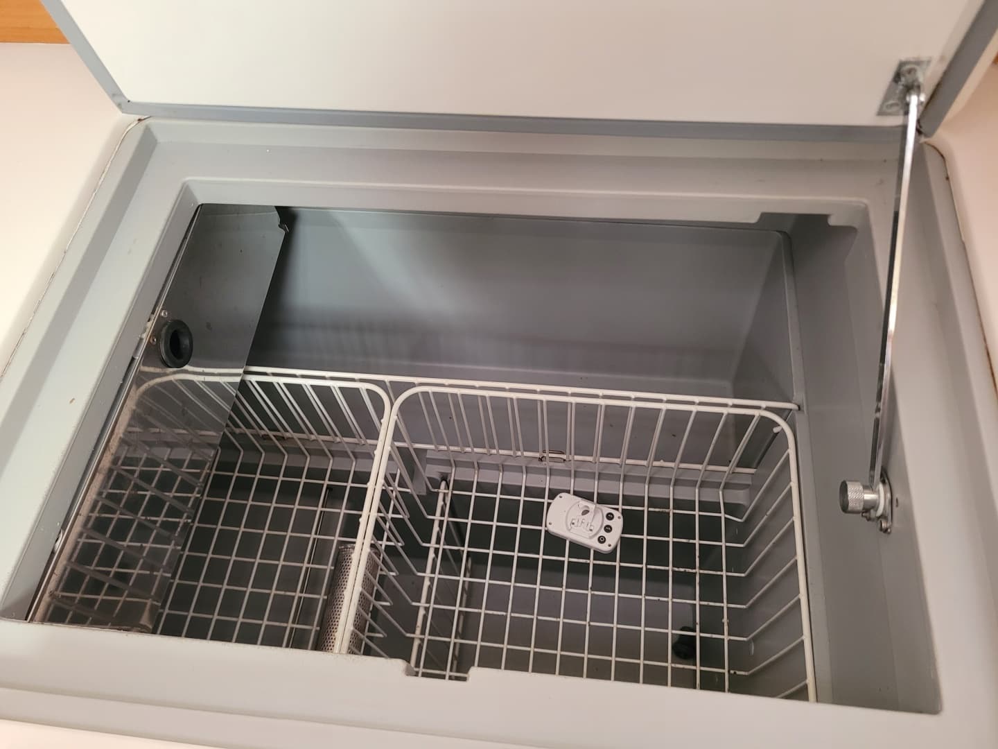 2017 Jeanneau Sun Odyssey 44 DS