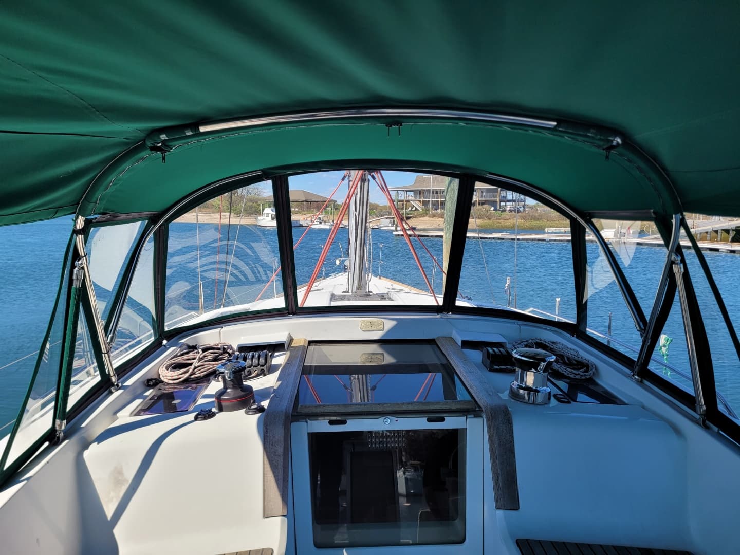 2017 Jeanneau Sun Odyssey 44 DS