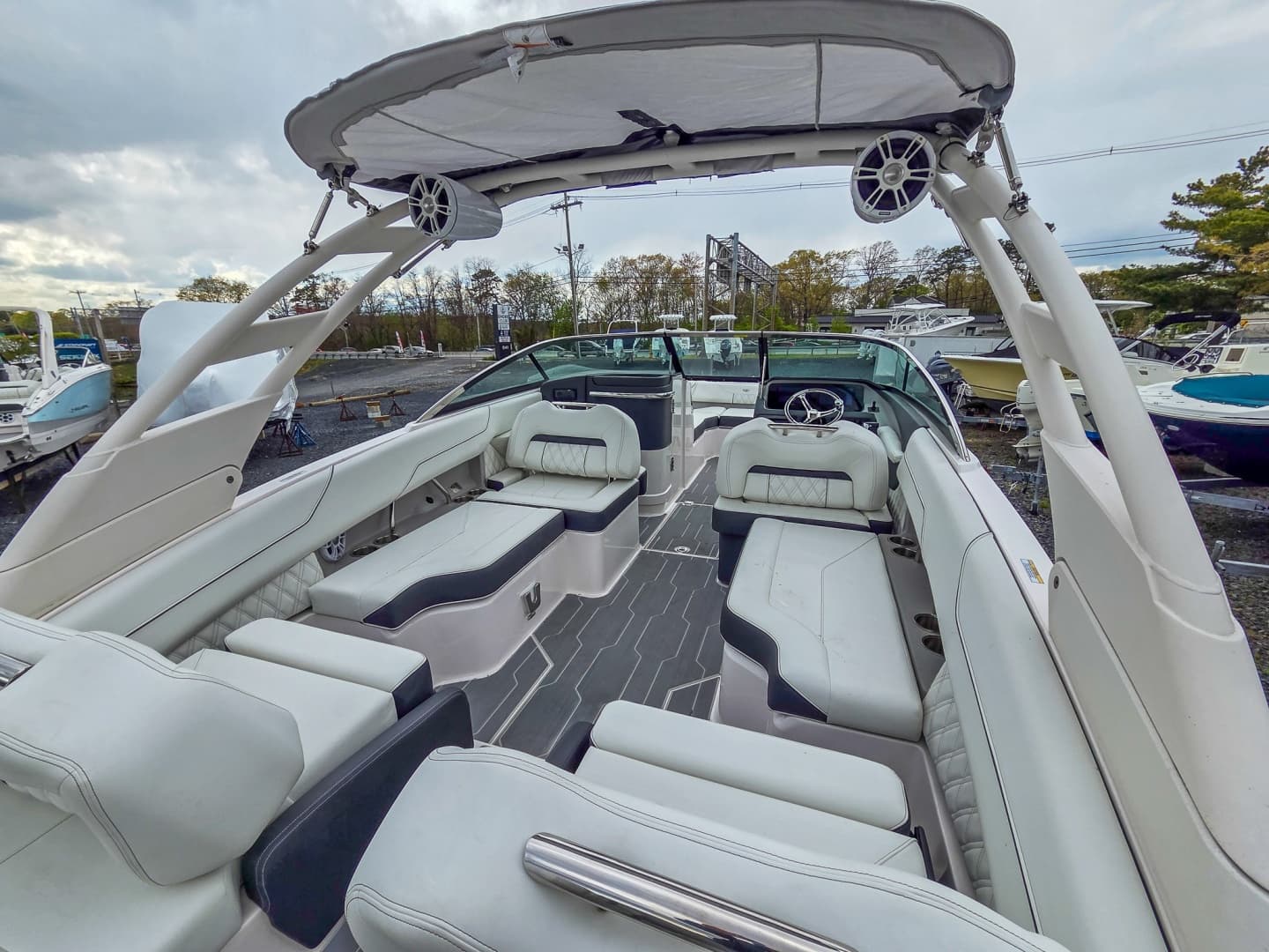 2025 Regal LX4