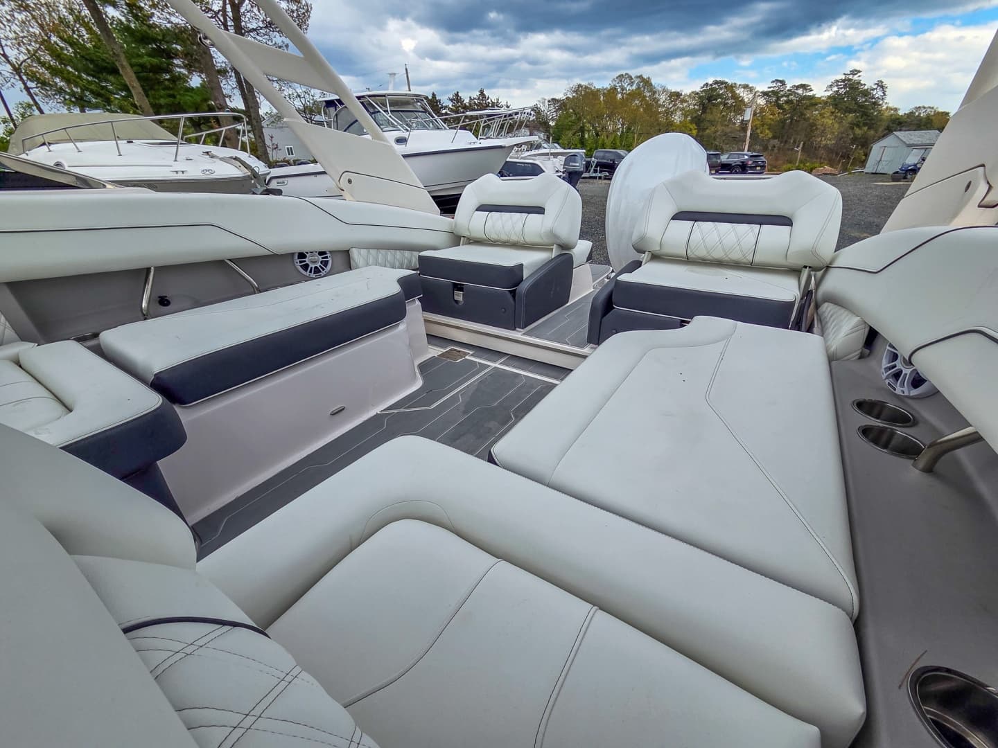 2025 Regal LX4