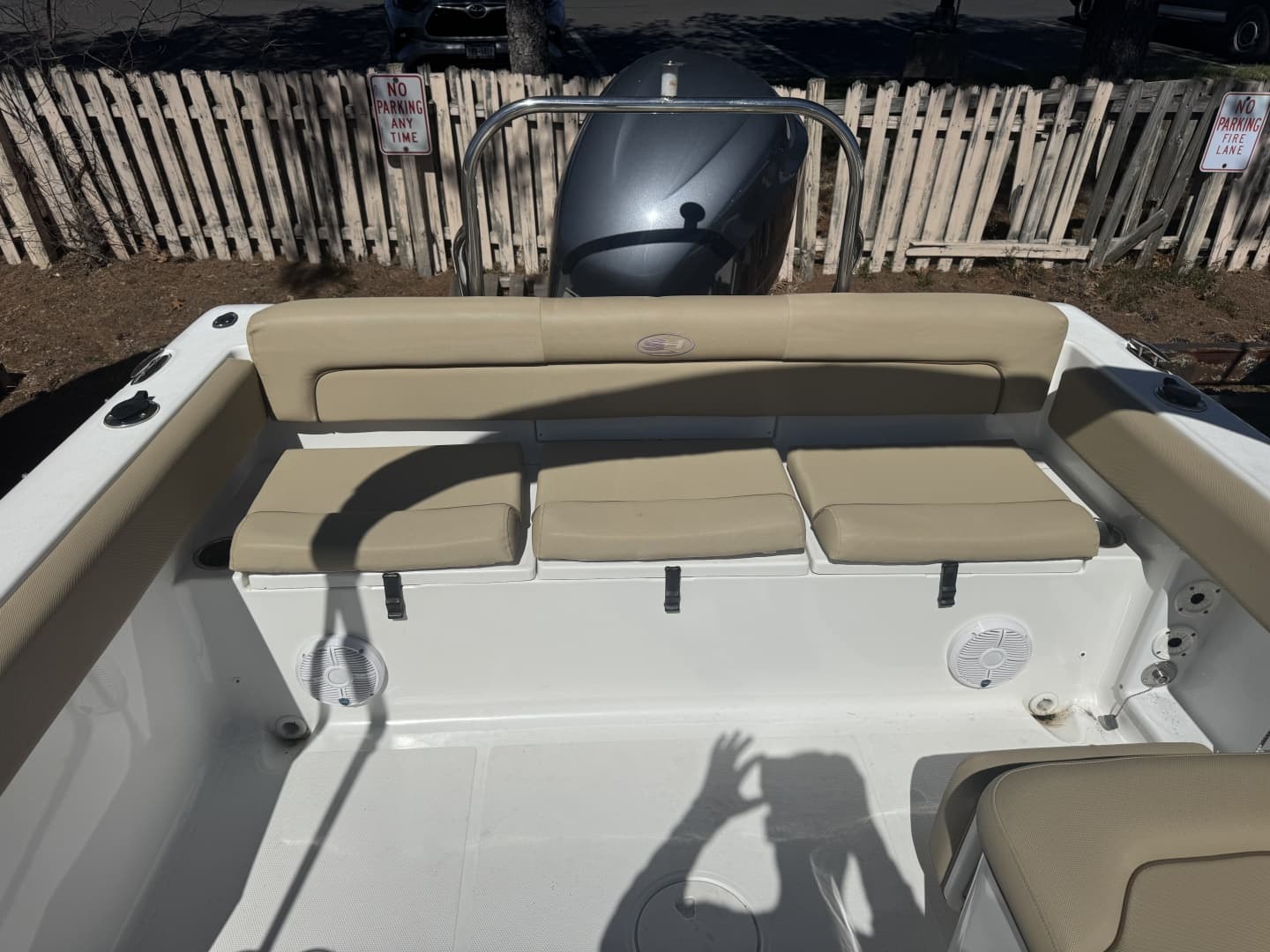 2013 Sea Hunt Escape 234 LE