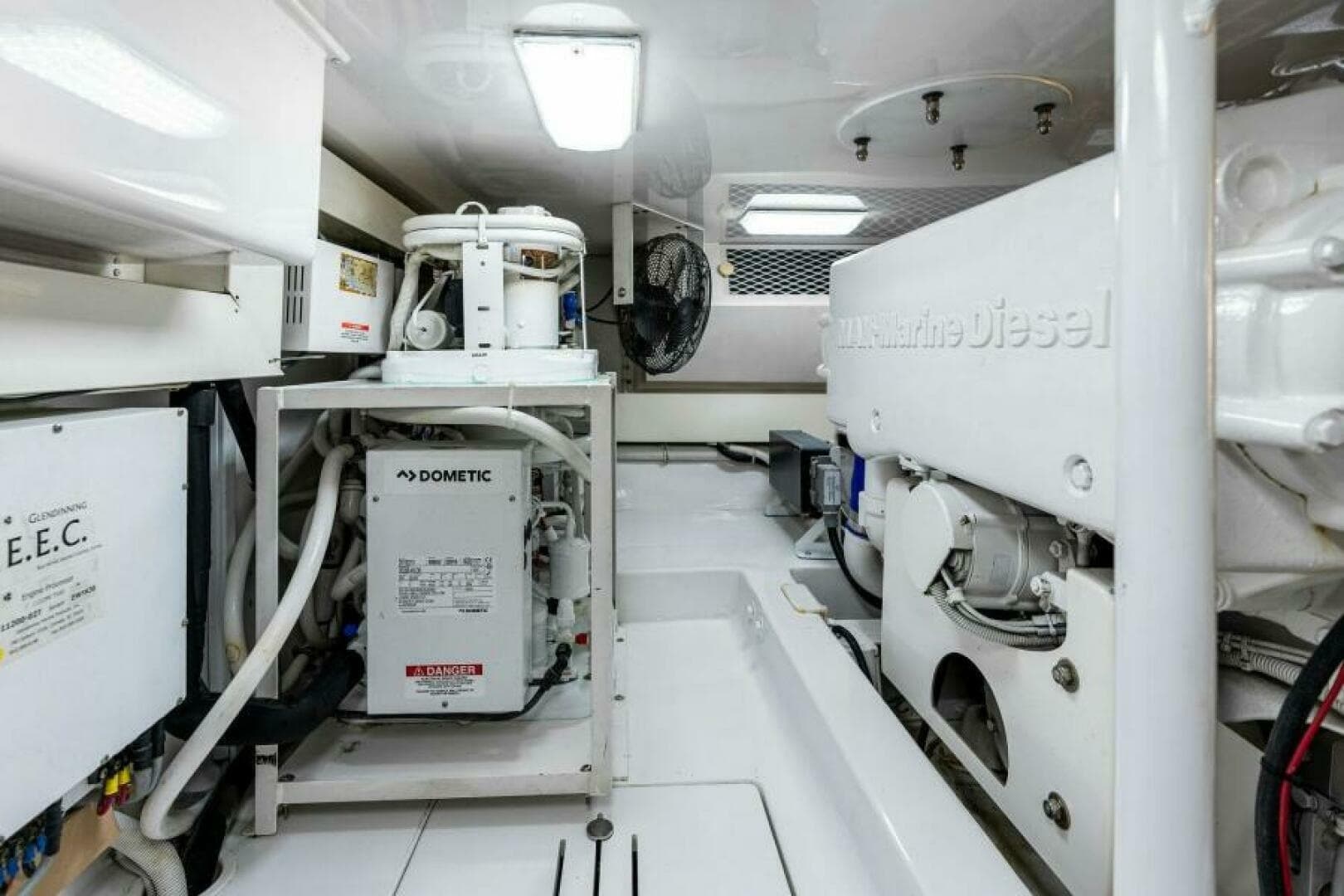 2003 Viking 48 Convertible