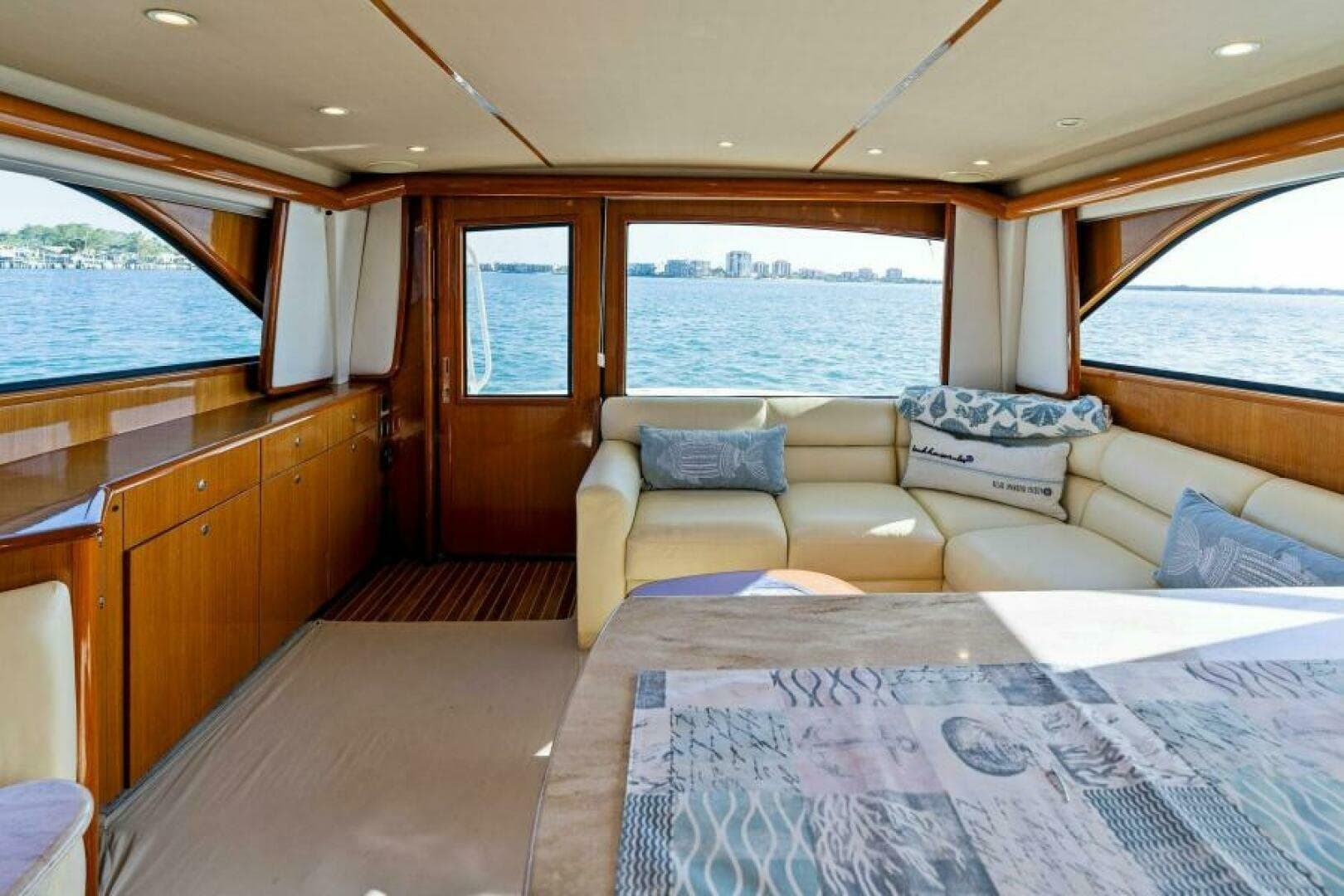 2003 Viking 48 Convertible