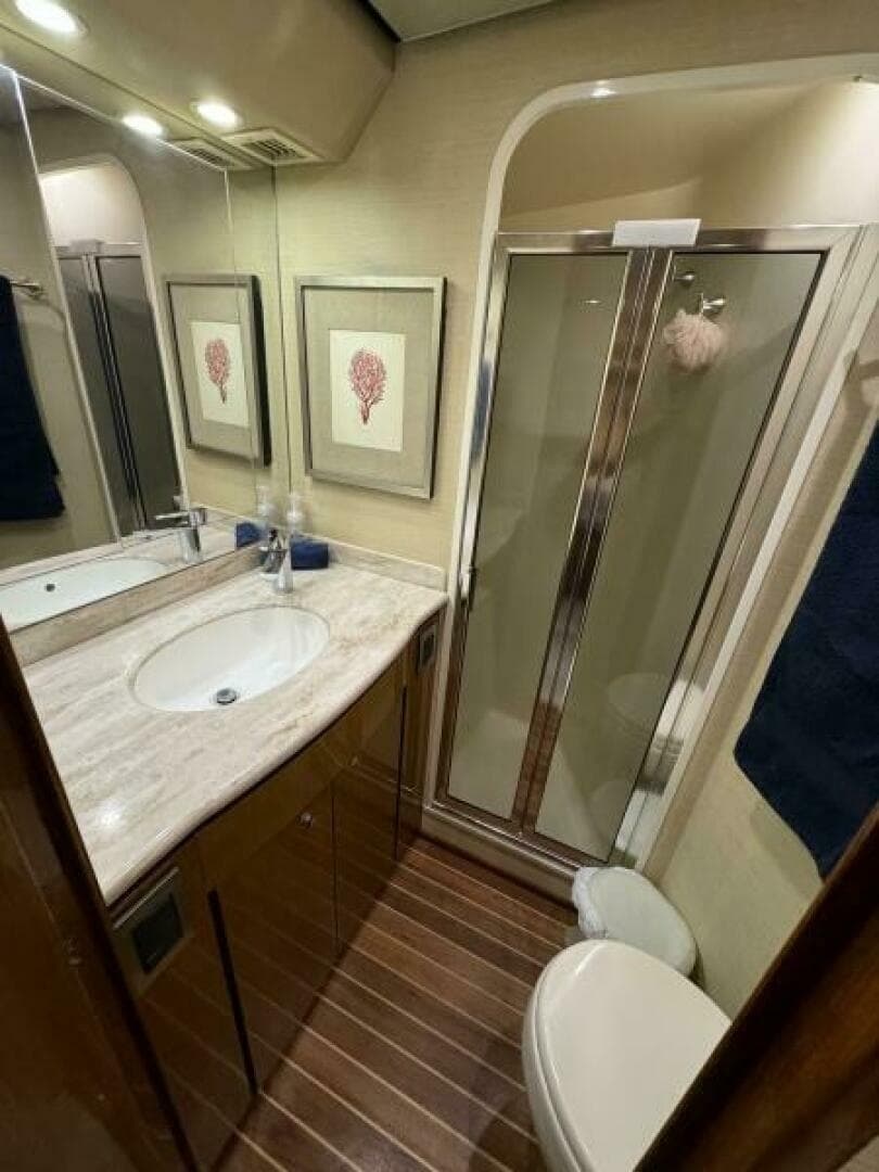 2003 Viking 48 Convertible