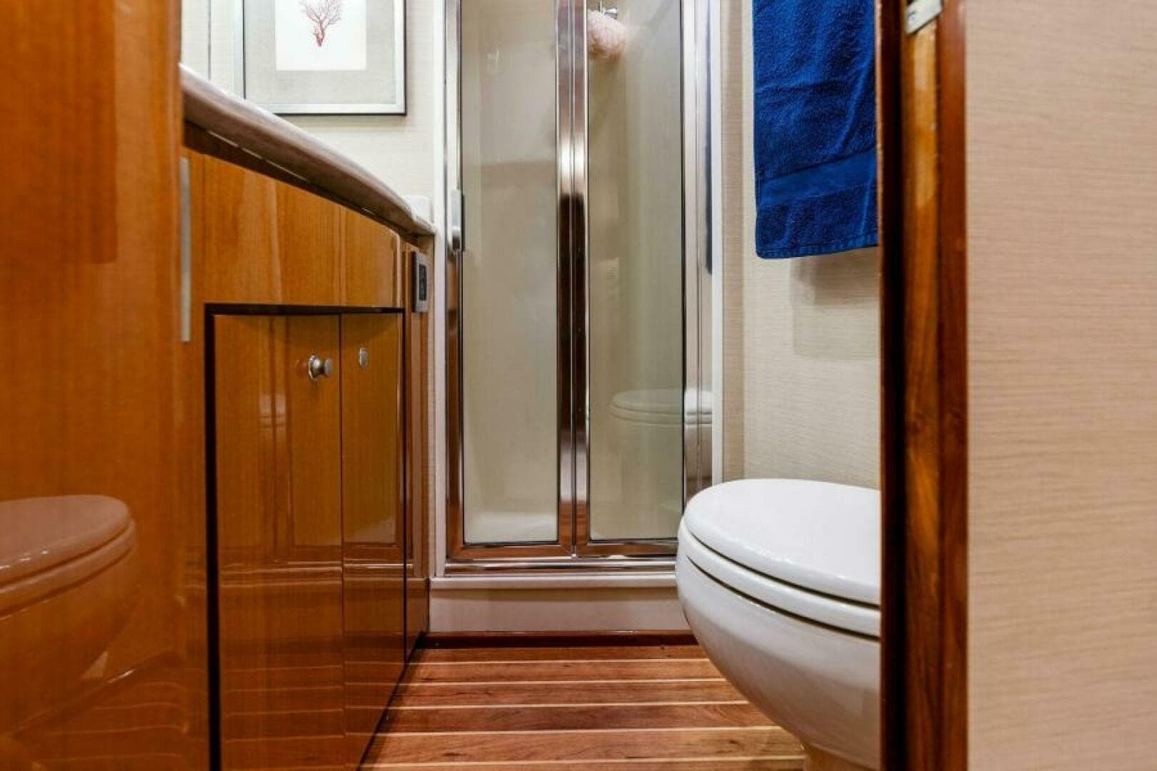 2003 Viking 48 Convertible