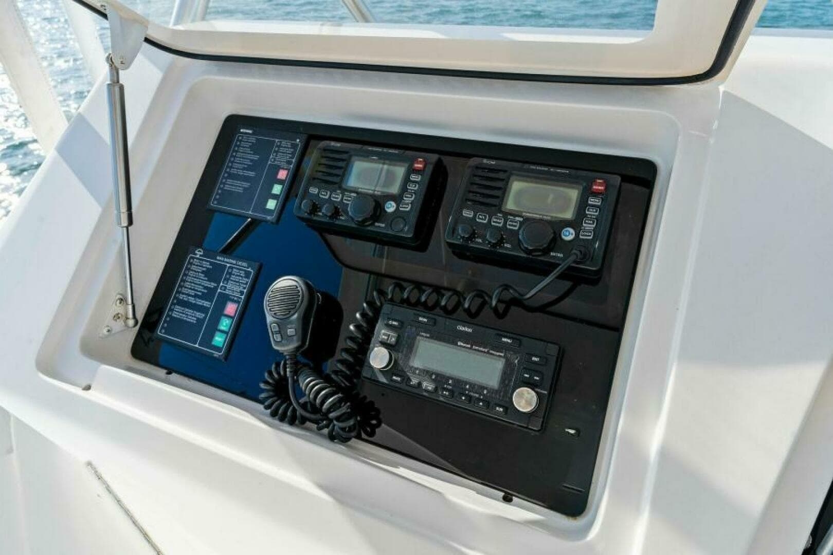 2003 Viking 48 Convertible