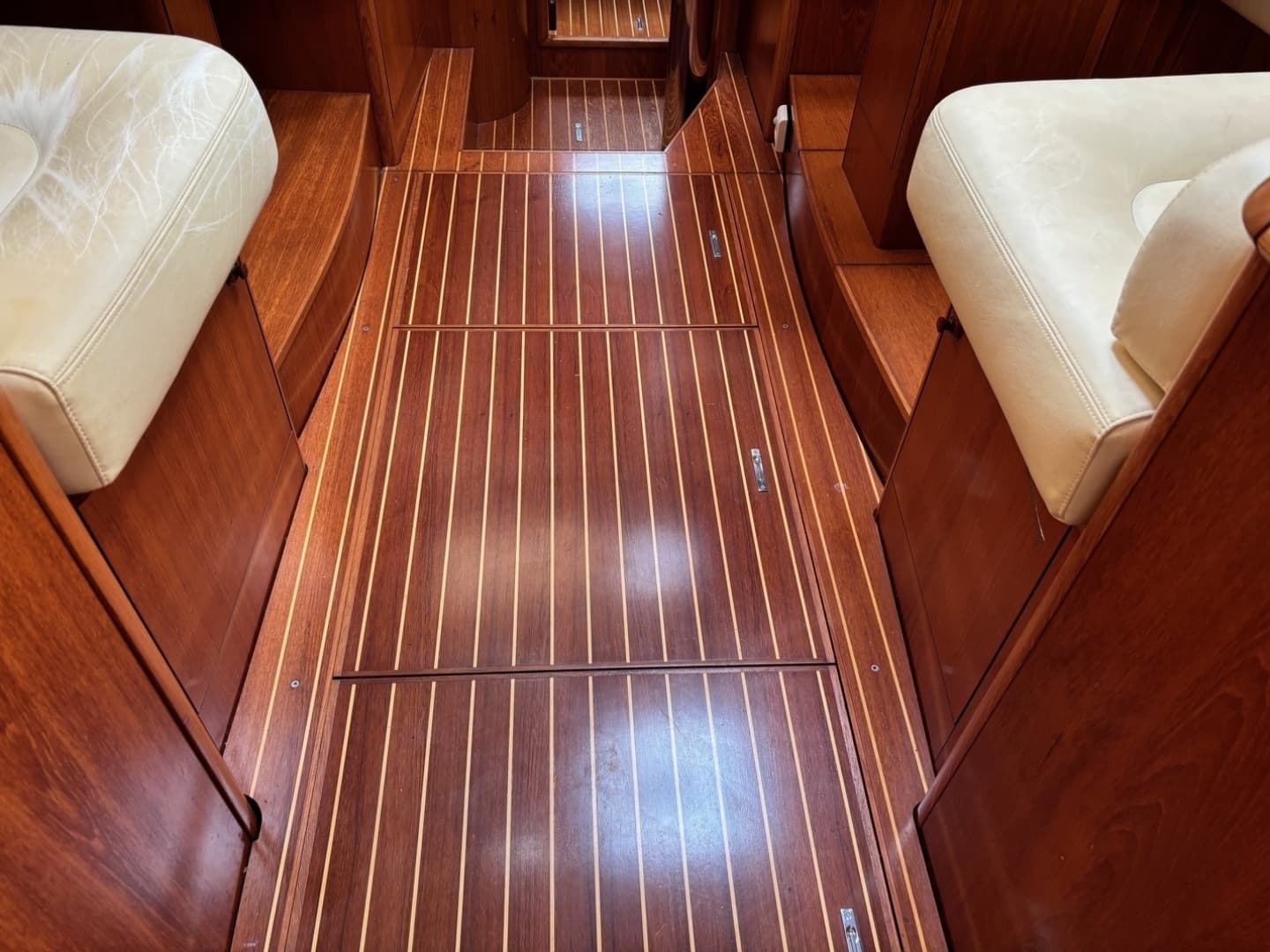 2003 Jeanneau Sun Odyssey 43DS