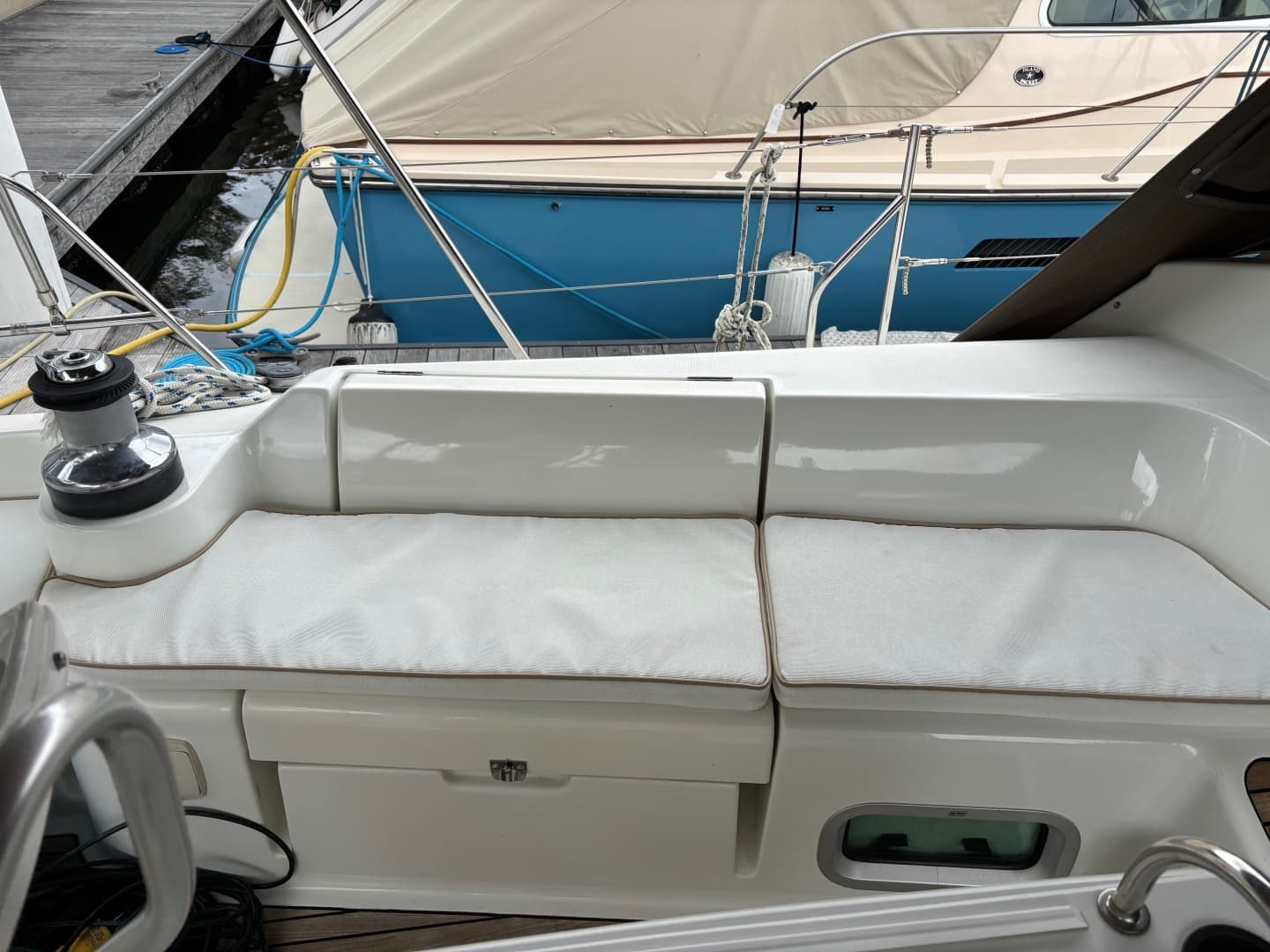 2003 Jeanneau Sun Odyssey 43DS