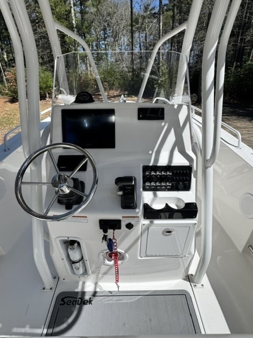 2021 Edgewater 208 CC