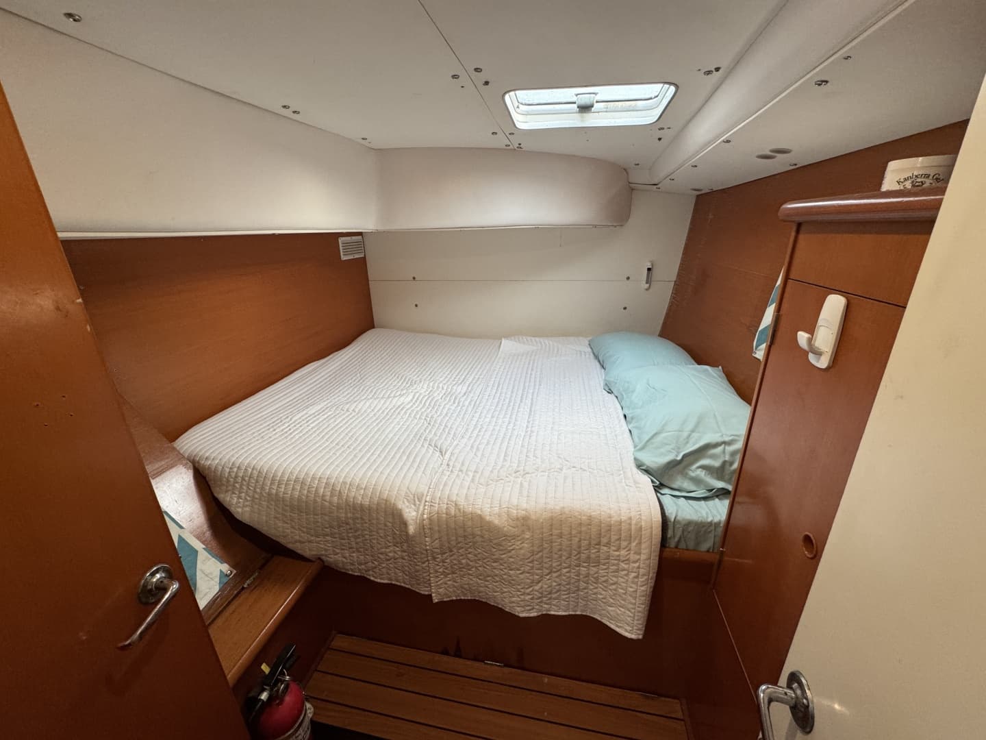 2004 Lagoon 410 S2