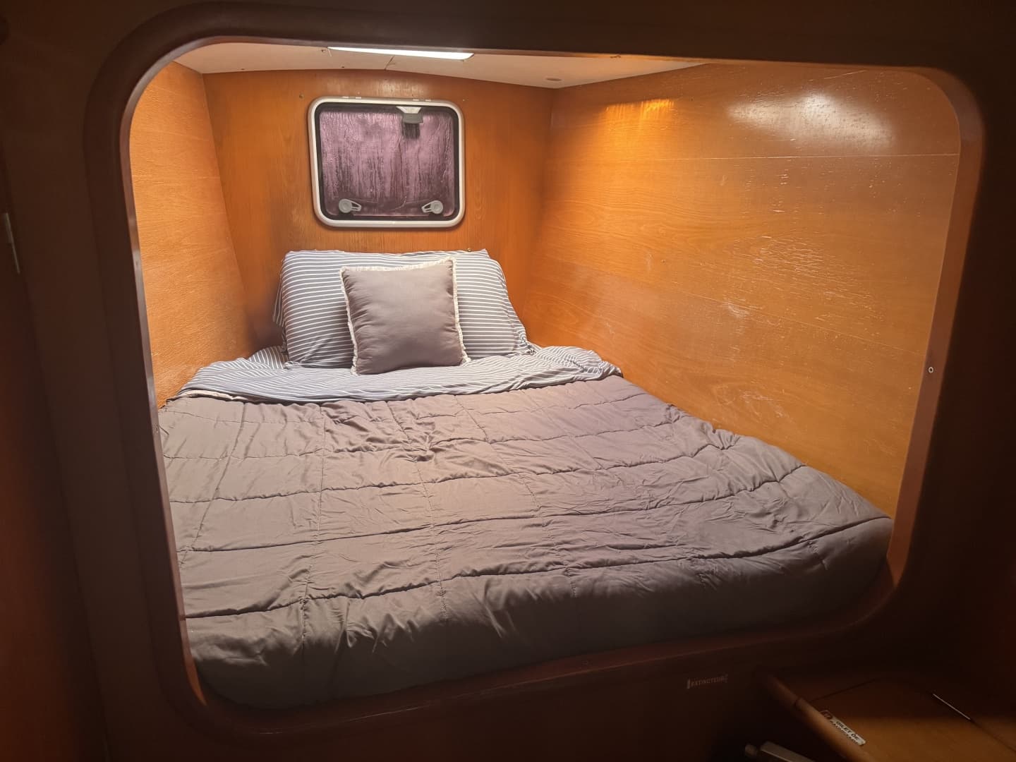 2004 Lagoon 410 S2