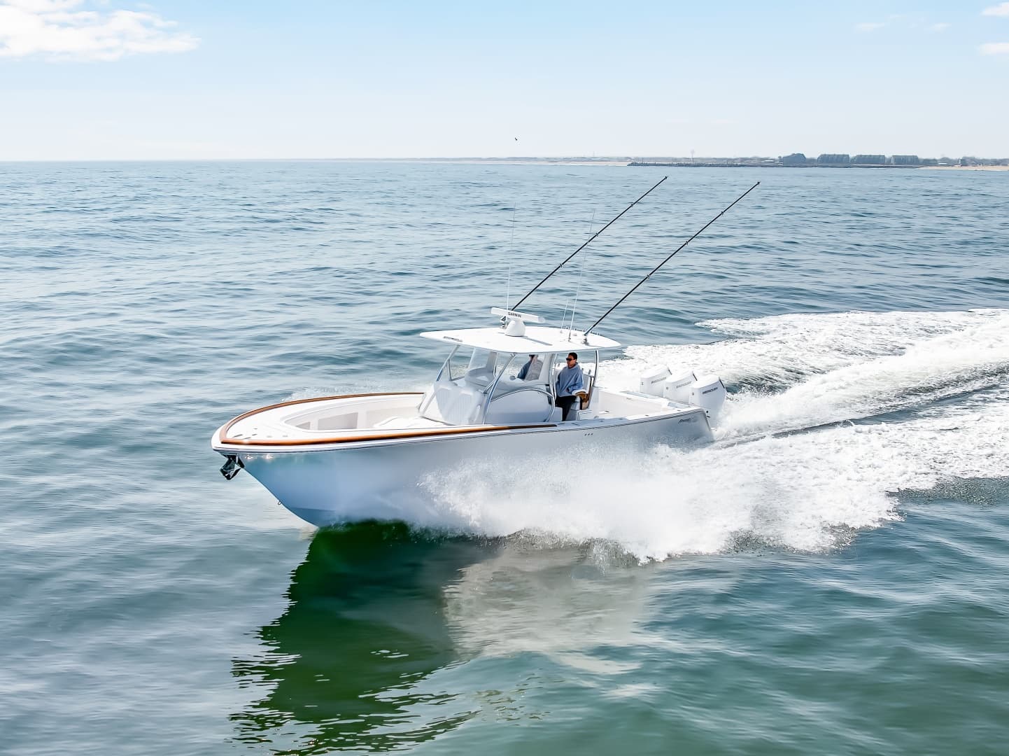 2026 Front Runner 39 Center Console