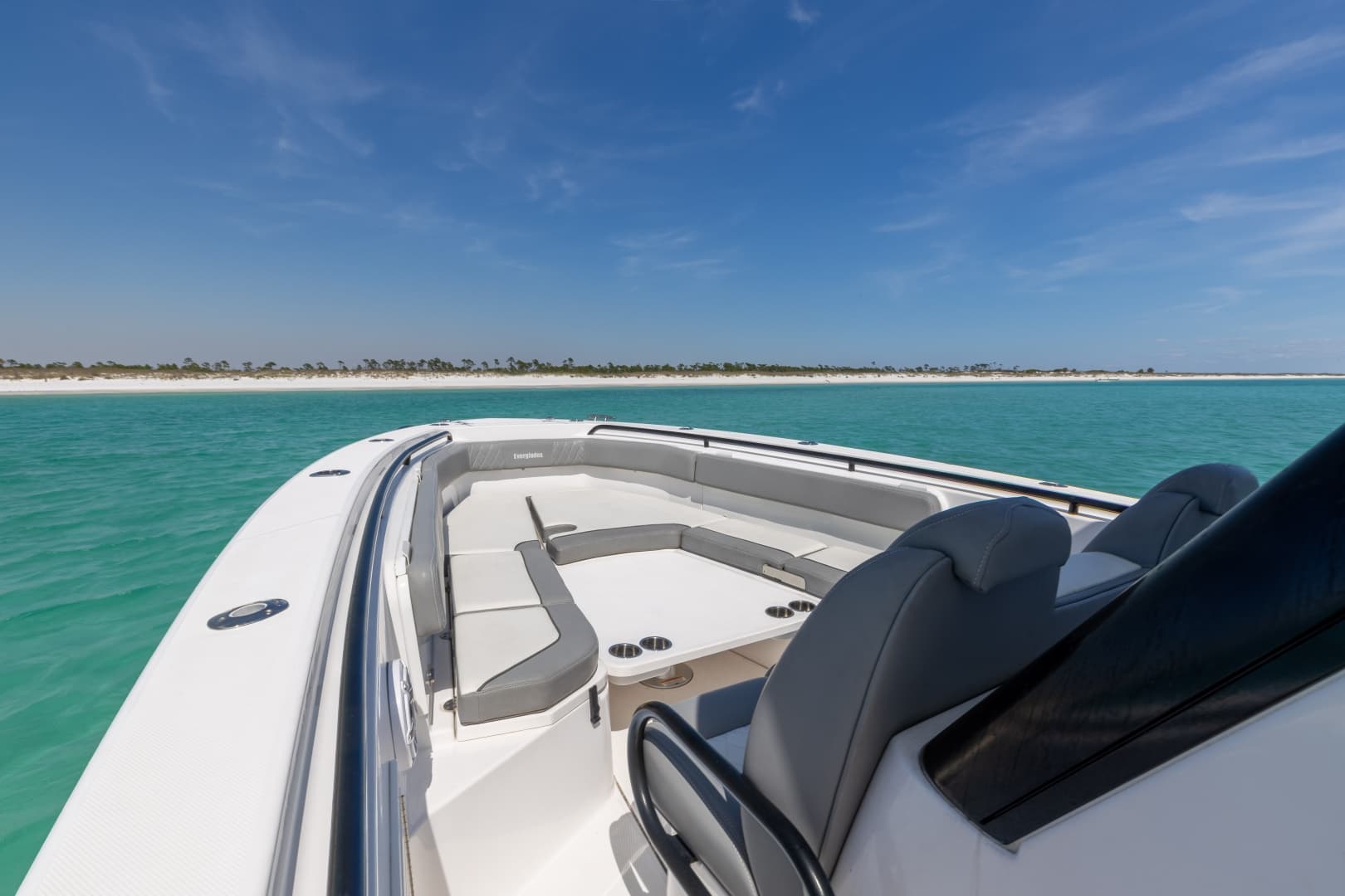 2023 Everglades 365 CC-