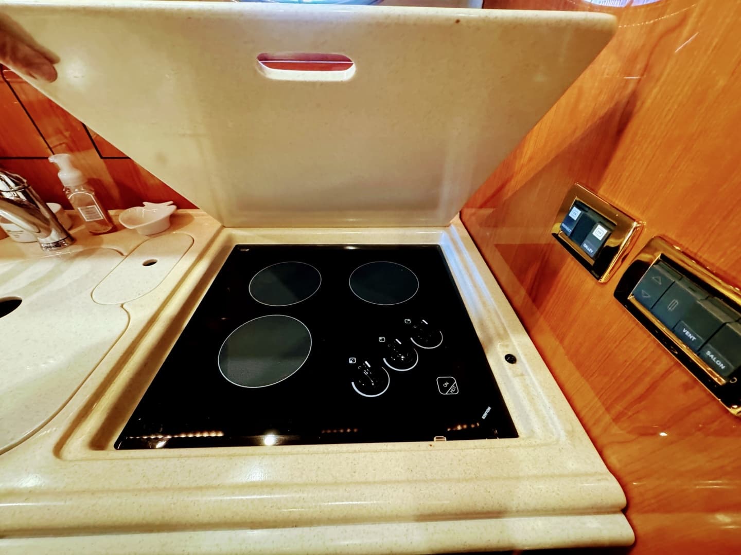 2001 Sea Ray 510 Sundancer