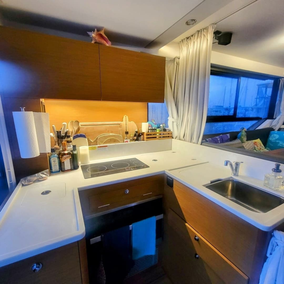 2022 Beneteau Swift Trawler 41 Fly