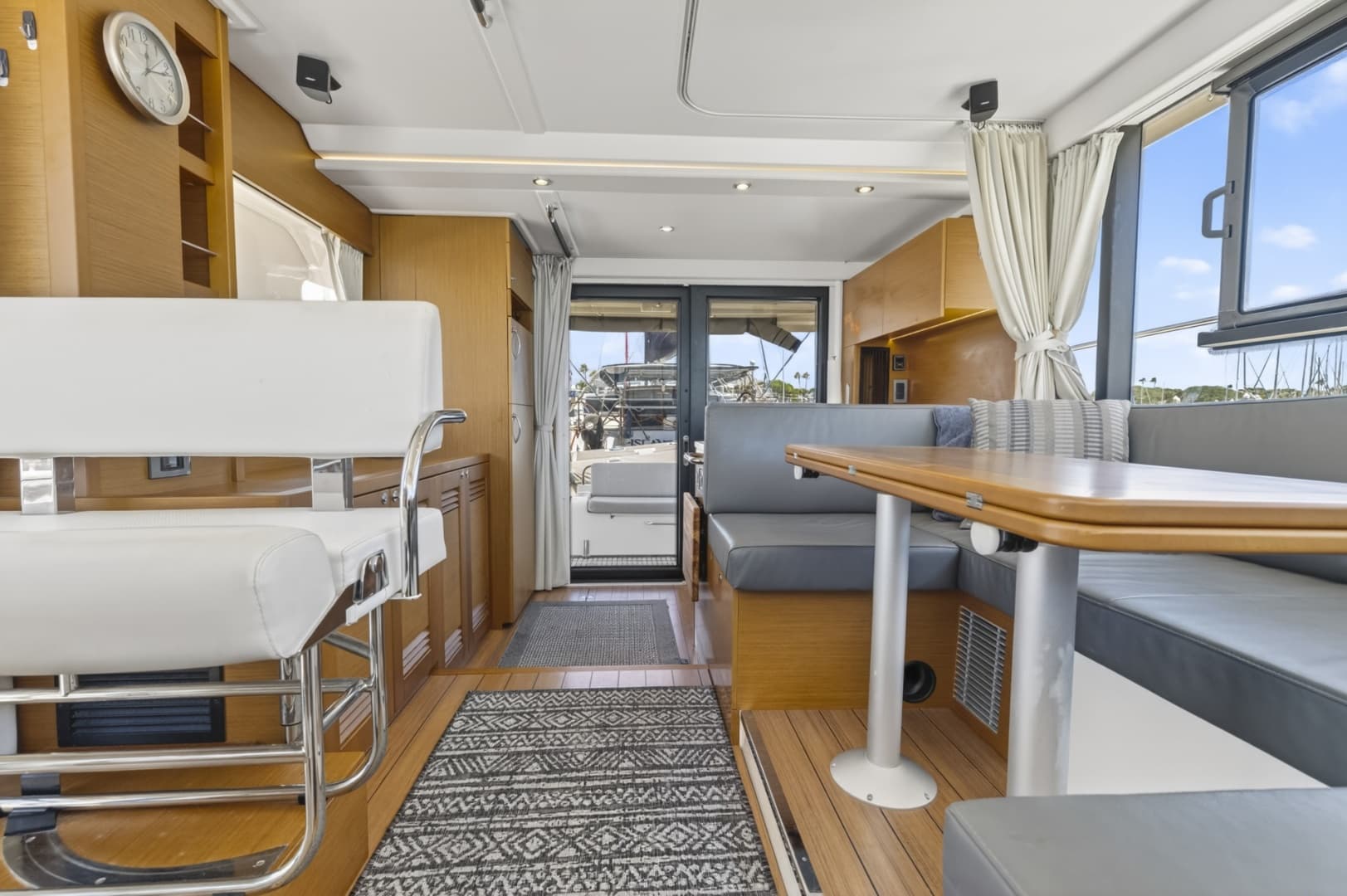 2022 Beneteau Swift Trawler 41 Fly
