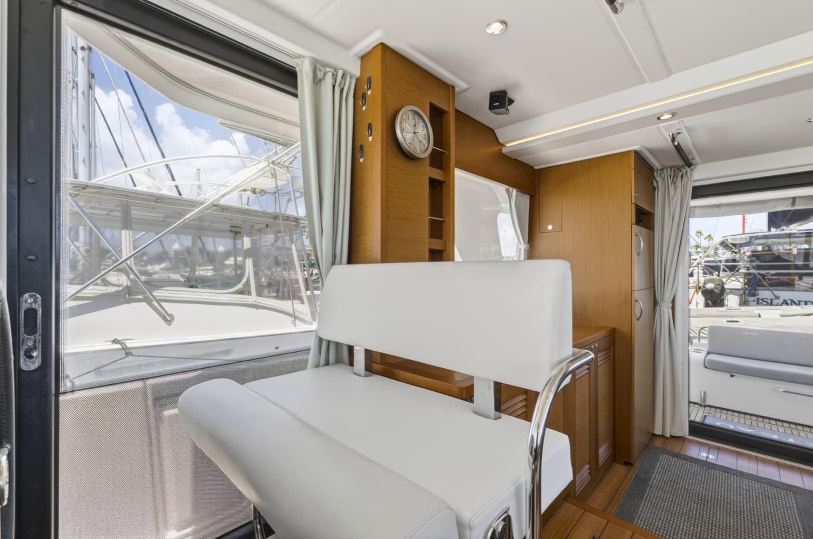 2022 Beneteau Swift Trawler 41 Fly
