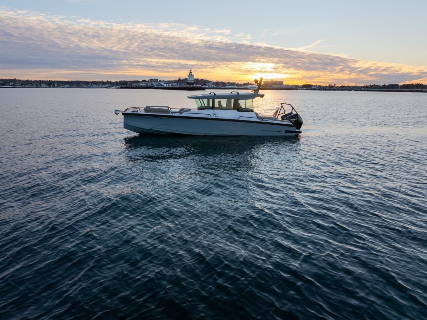 2026 Axopar Cross Cabin