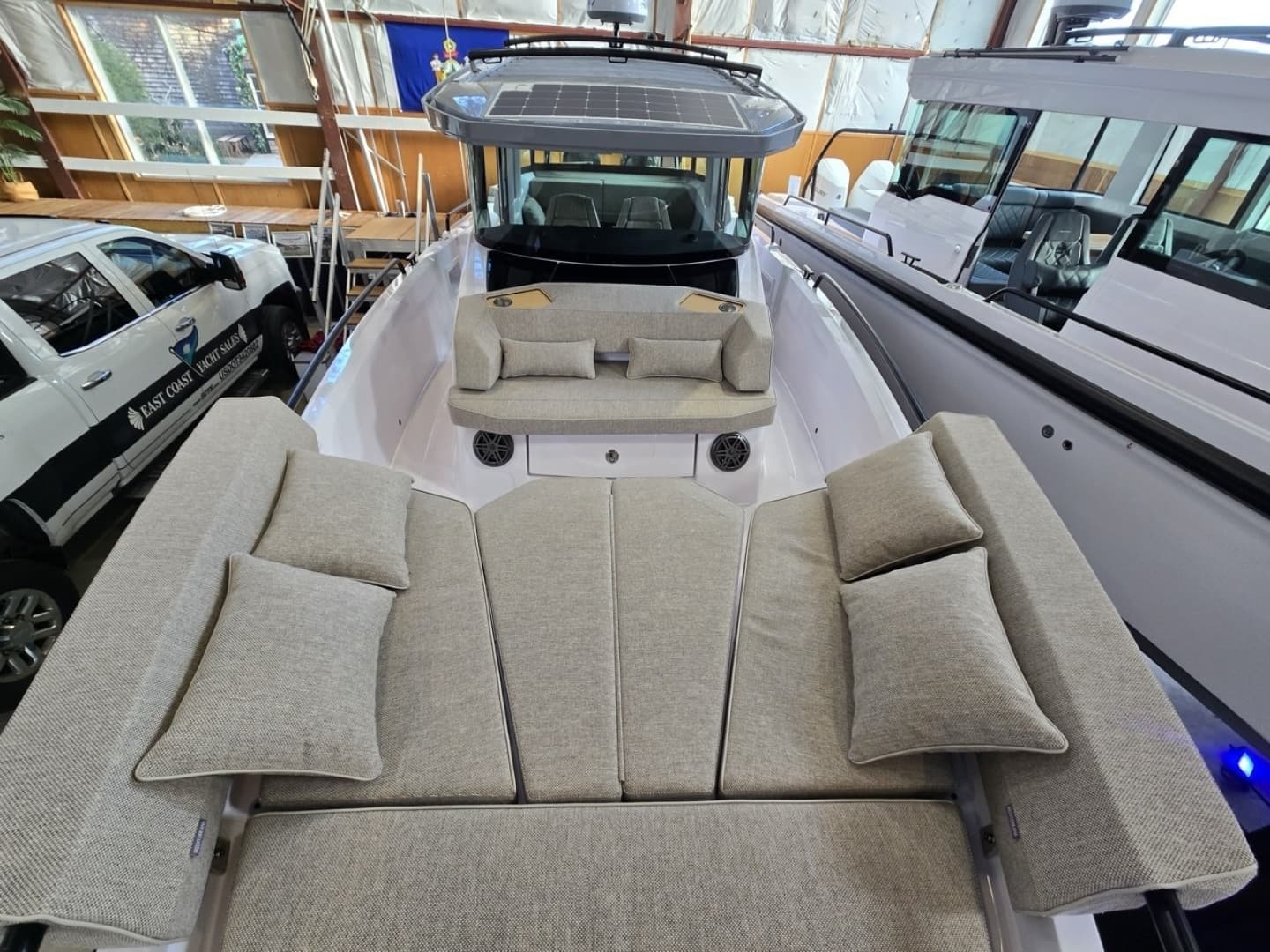 2026 Axopar Cross Cabin