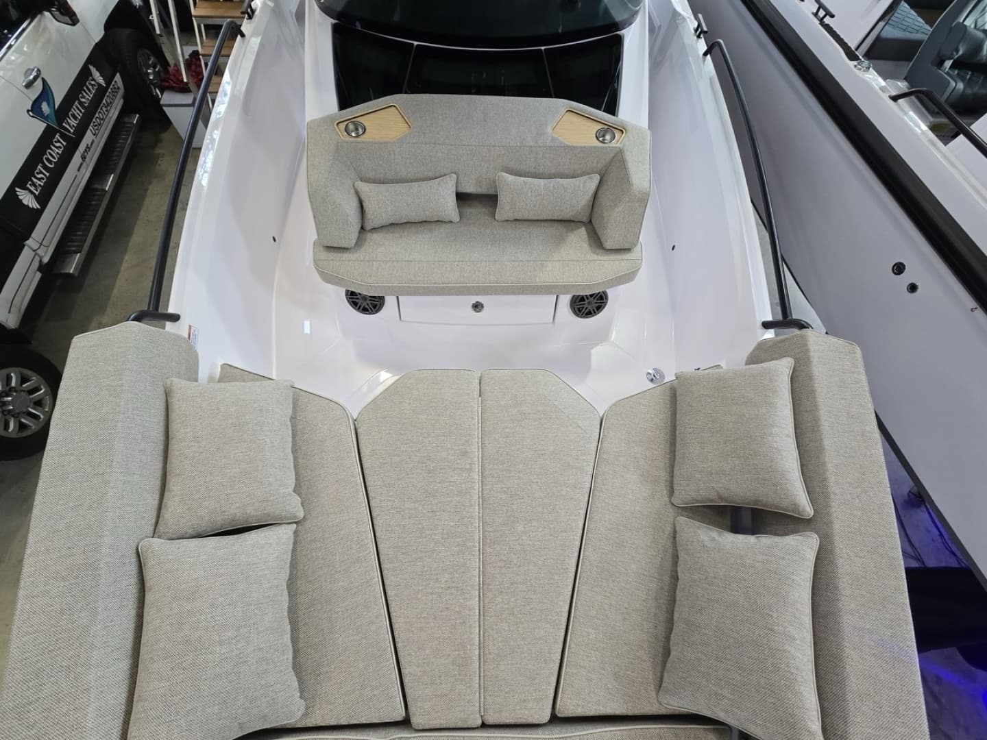 2026 Axopar Cross Cabin