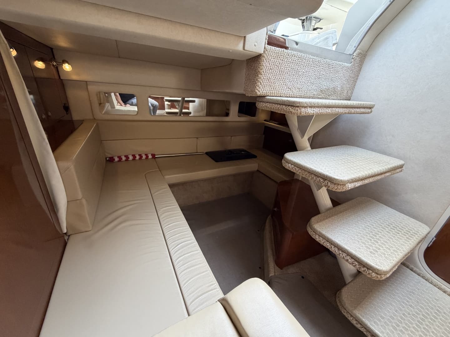 2008 Sea Ray 330 Sundancer