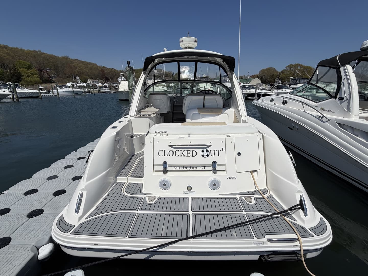 2008 Sea Ray 330 Sundancer