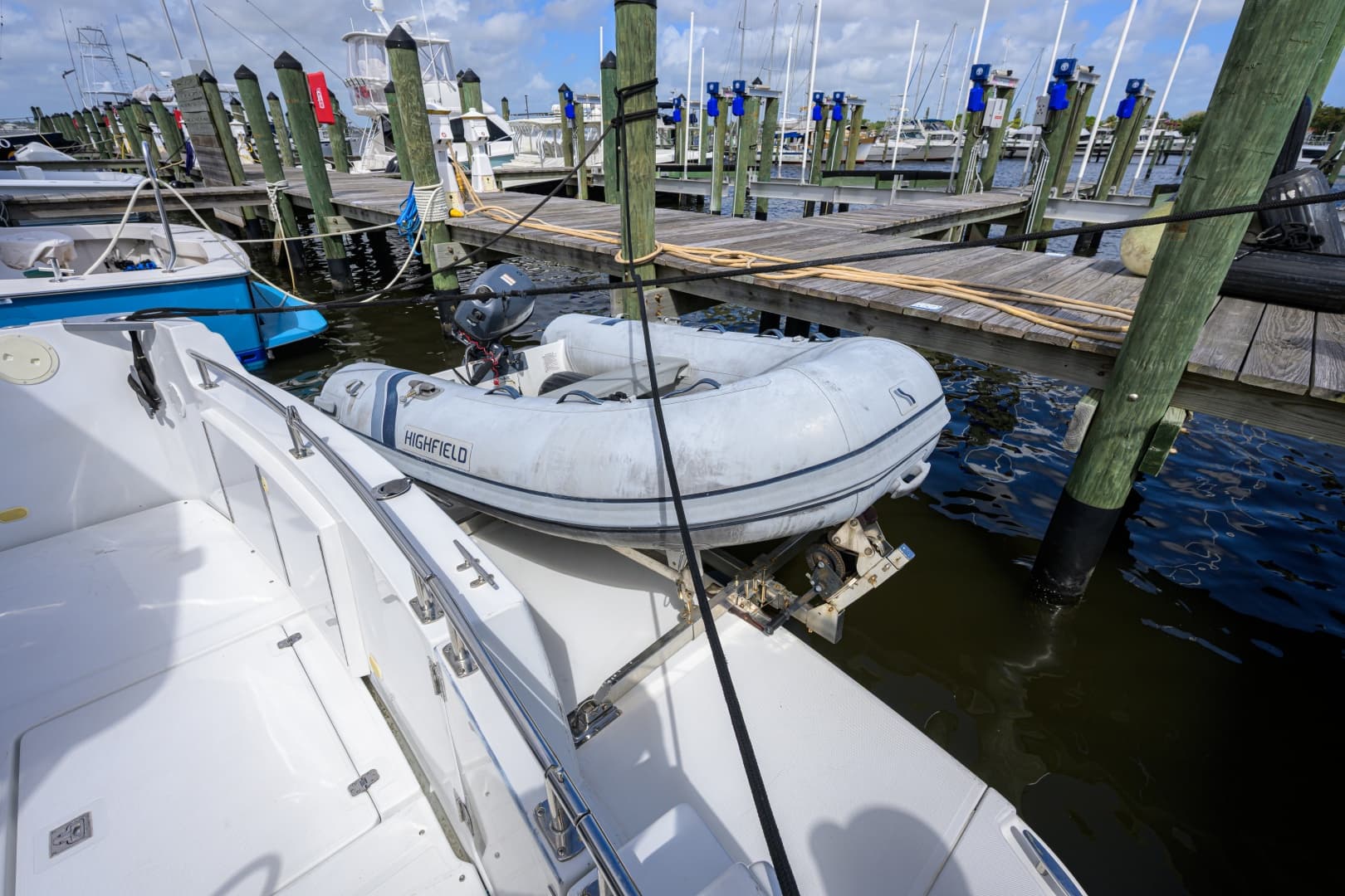 Carver 444 - Great Adventure