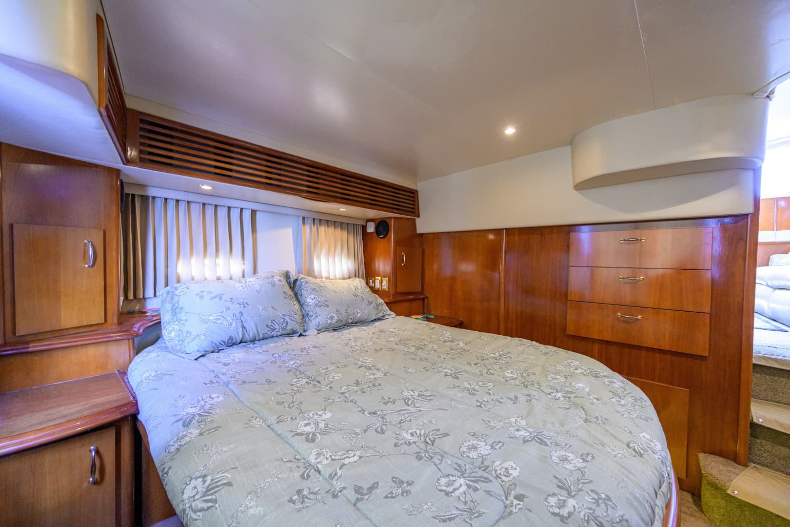 Carver 444 - Great Adventure