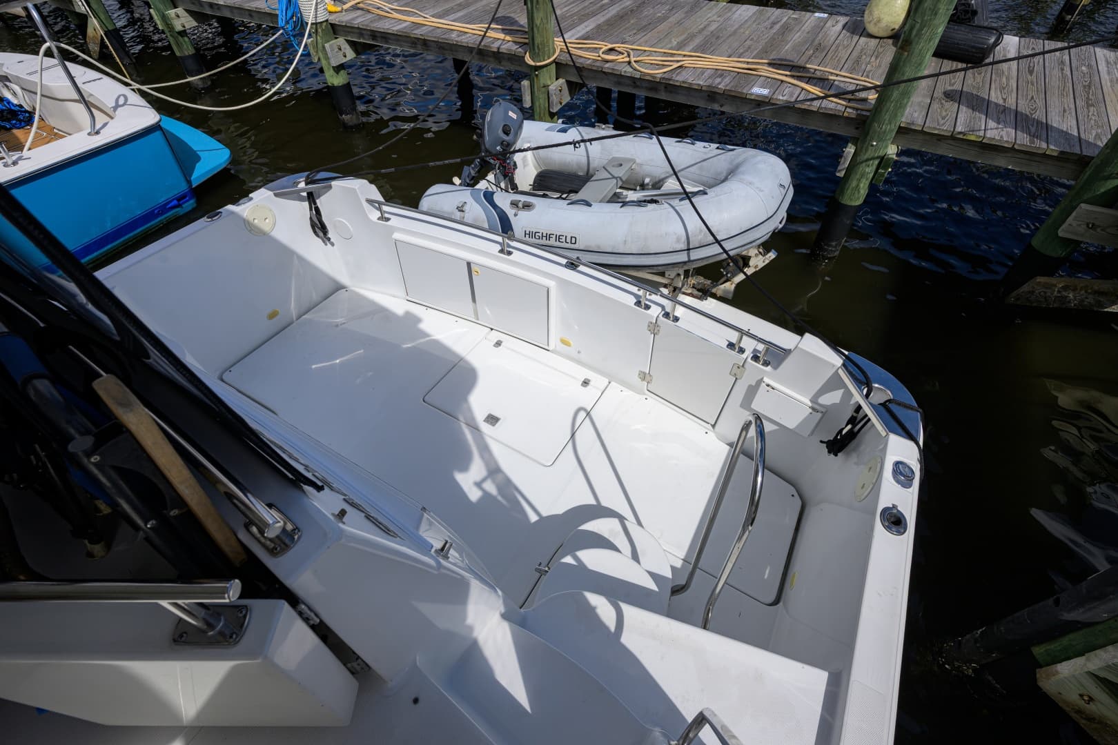 Carver 444 - Great Adventure