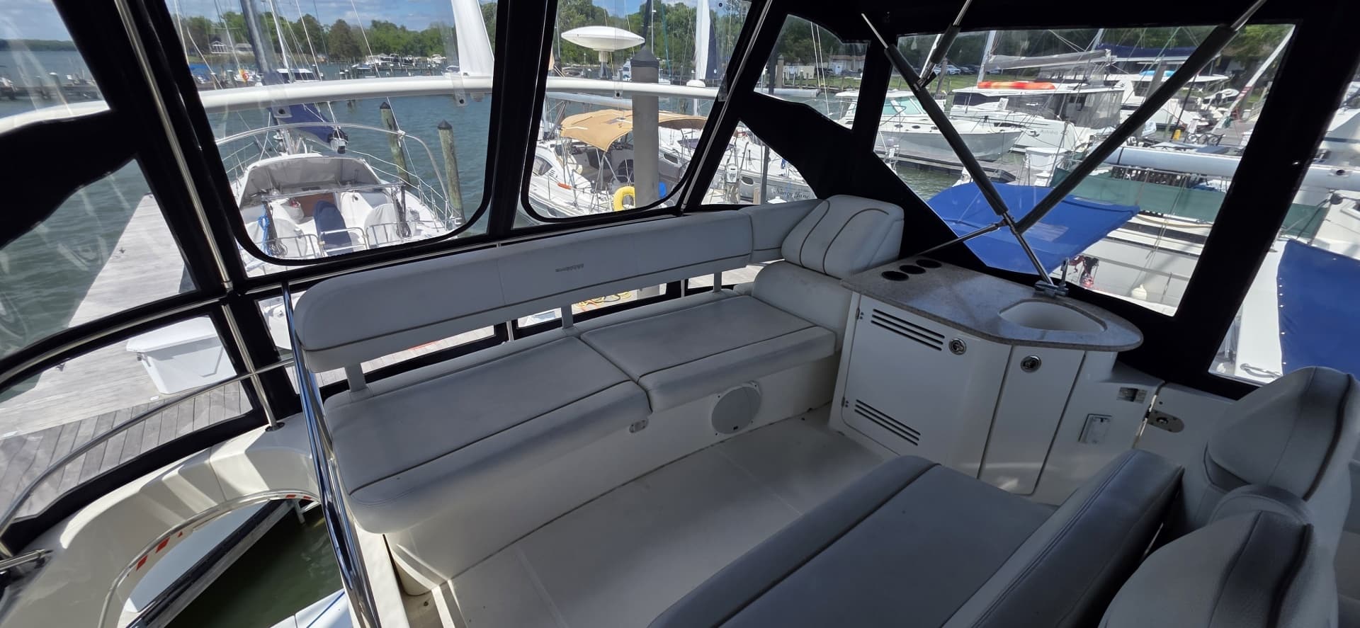2006 Silverton 38 Sport Bridge