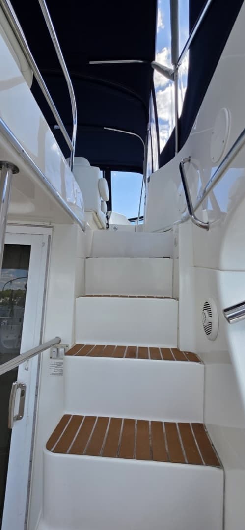 2006 Silverton 38 Sport Bridge