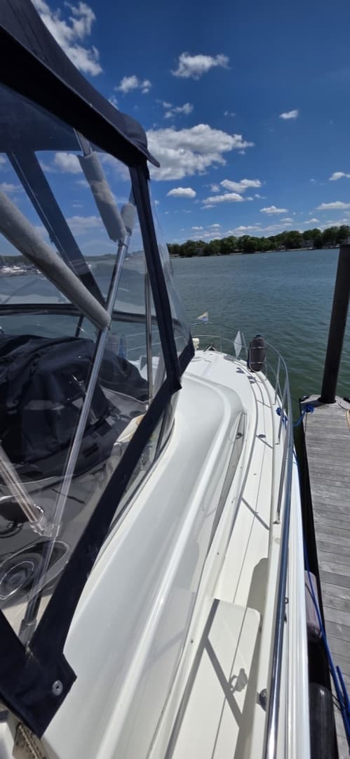 2006 Silverton 38 Sport Bridge